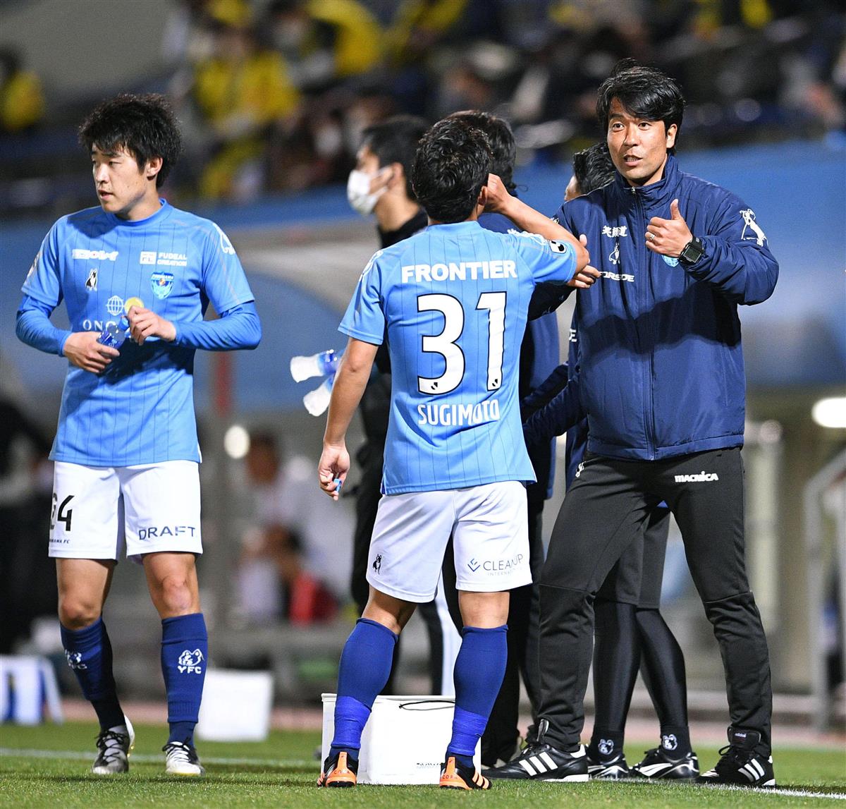 横浜ｆｃ 早川監督が初勝利 この１勝を目指してやってきた サンスポ