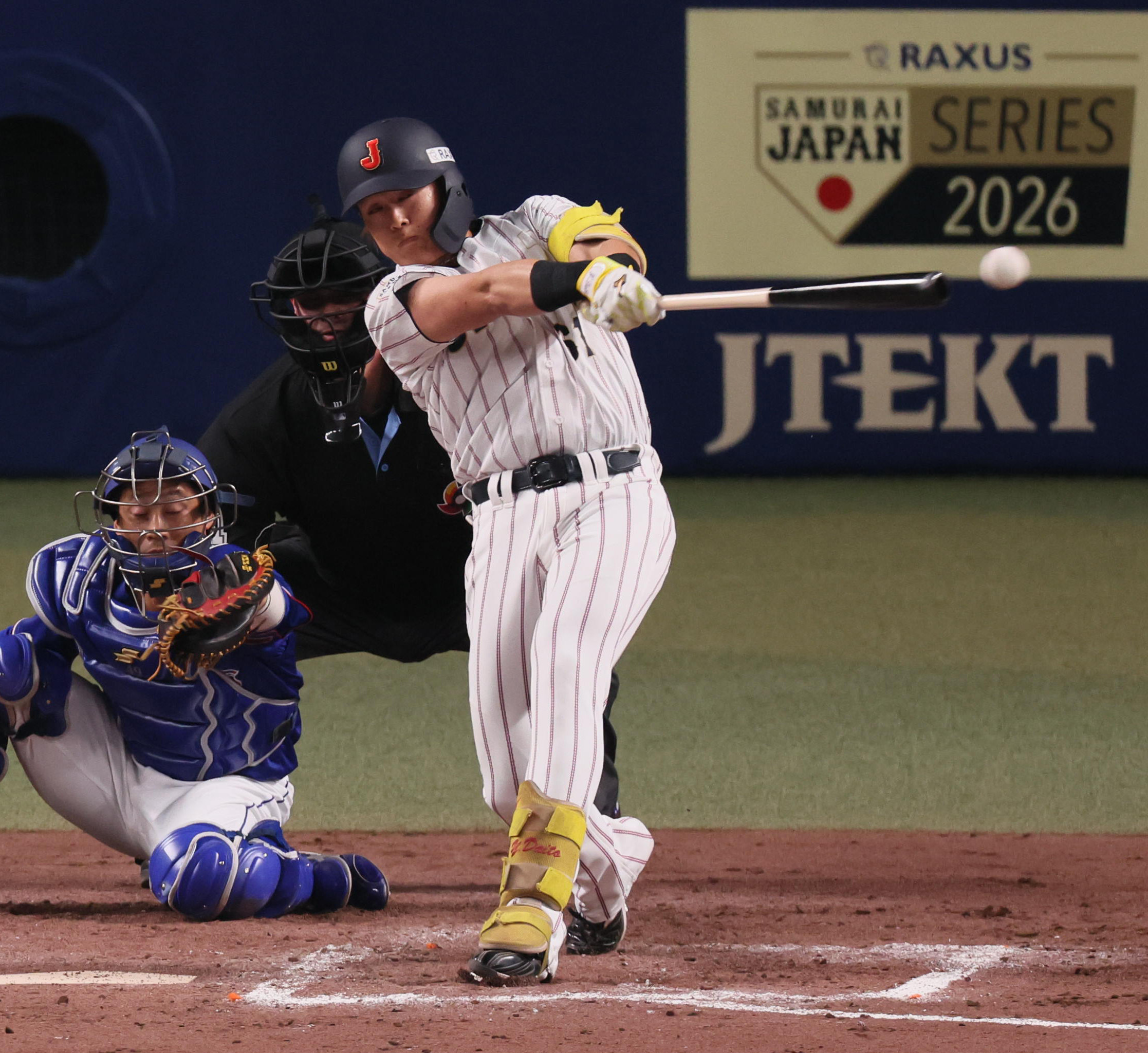 NPBバット　山本大斗 4MC6BXOBP5IFLBUR3VSDMAZUKM.jpg