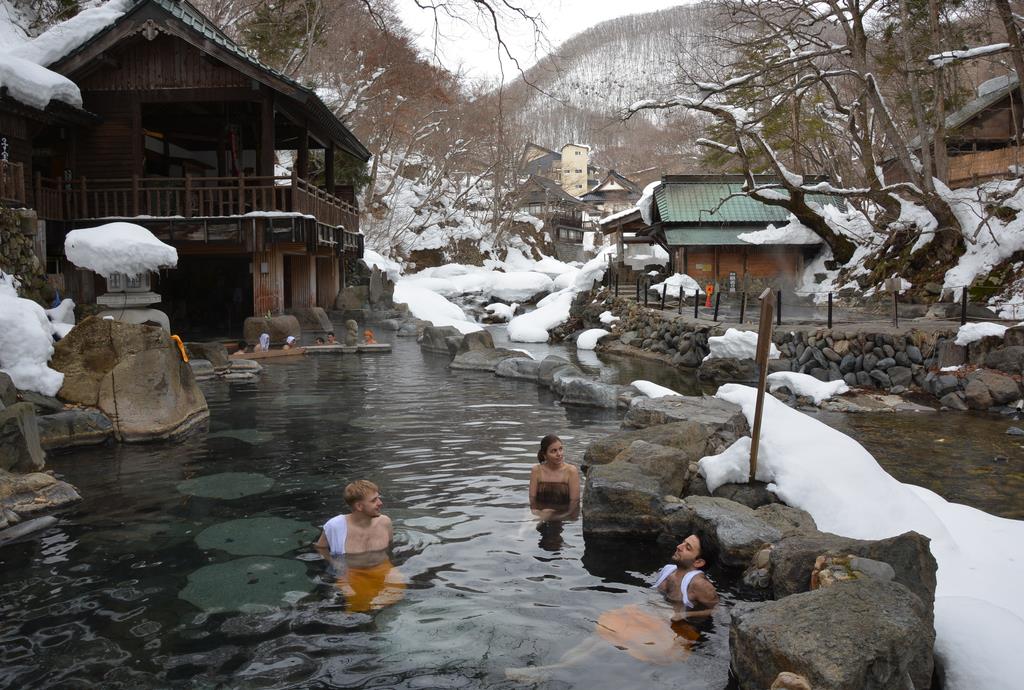 老舗あり 群馬県みなかみ町 宝川温泉 汪泉閣 1 2ページ 産経ニュース