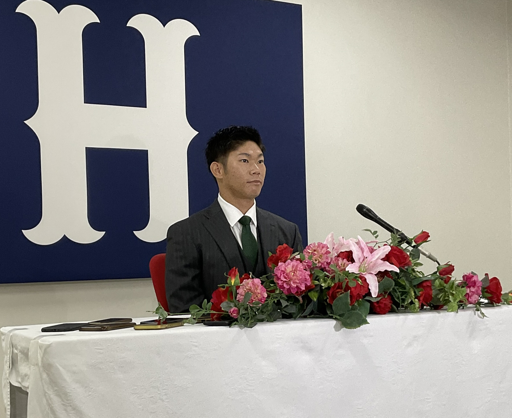 広島・坂倉将吾が1億5000万円で更改　球団とはマツダの暑さ対策を話し合い「一丸となって取り組むべき課題」