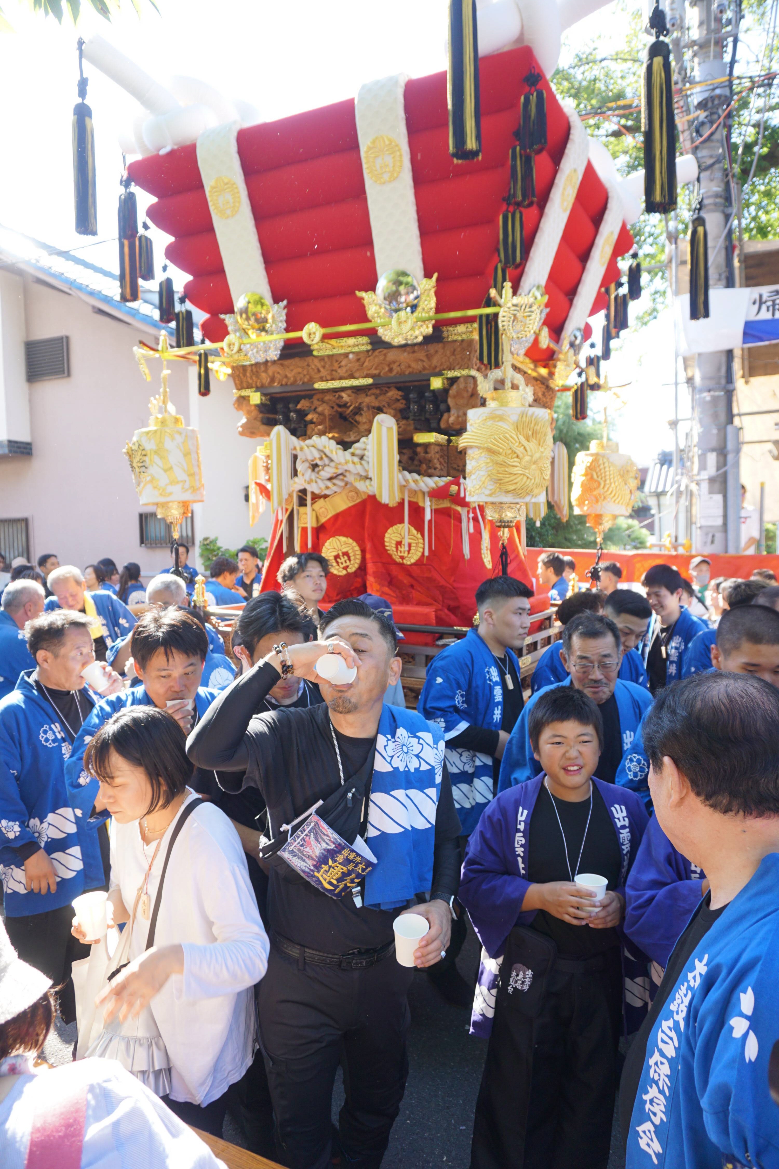 勇壮な布団太鼓に観客沸く 東大阪・枚岡神社で「秋郷祭」5年ぶりに