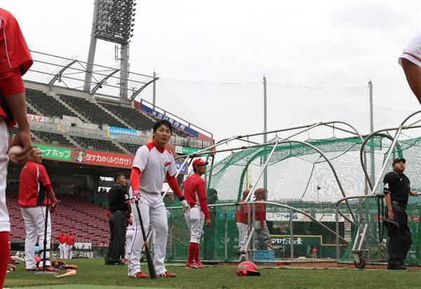 動画 鳥取震度６弱 マツダスタジアムも横揺れ 緊急地震速報に広島選手も困惑 産経ニュース