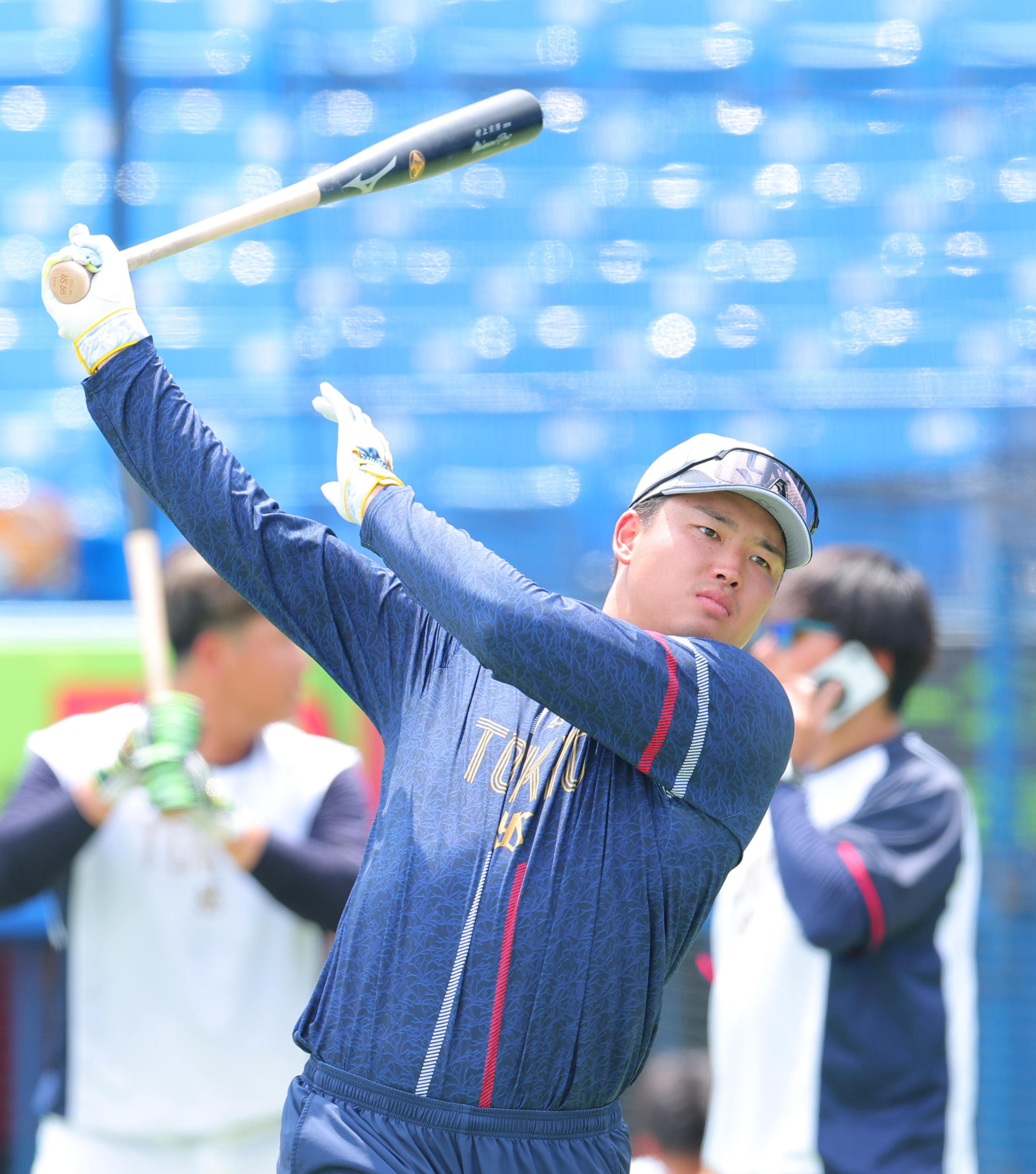 ヤクルト・村上宗隆GO砲特大4発、大学侍ジャパンに見せつけた 8日の
