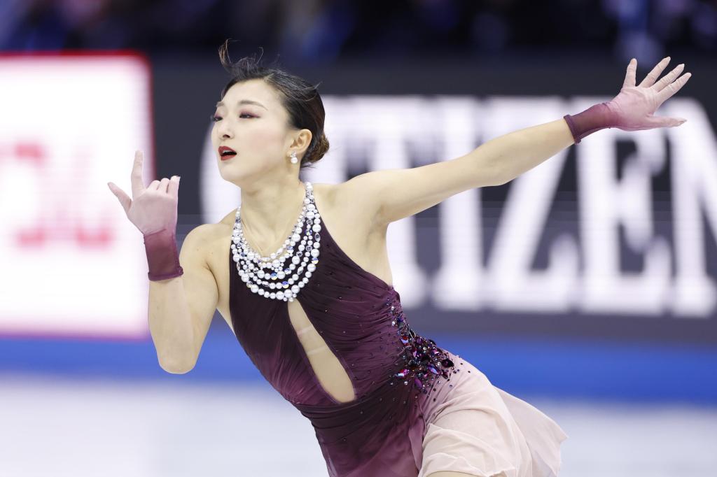 坂本花織、引退会見で結婚を電撃発表 SNS騒然「えええええ!?」 （写真