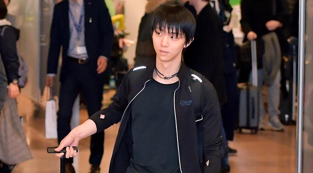 五輪２連覇の羽生結弦 世界選手権に向けて帰国 負傷の右足首 大丈夫です 産経ニュース