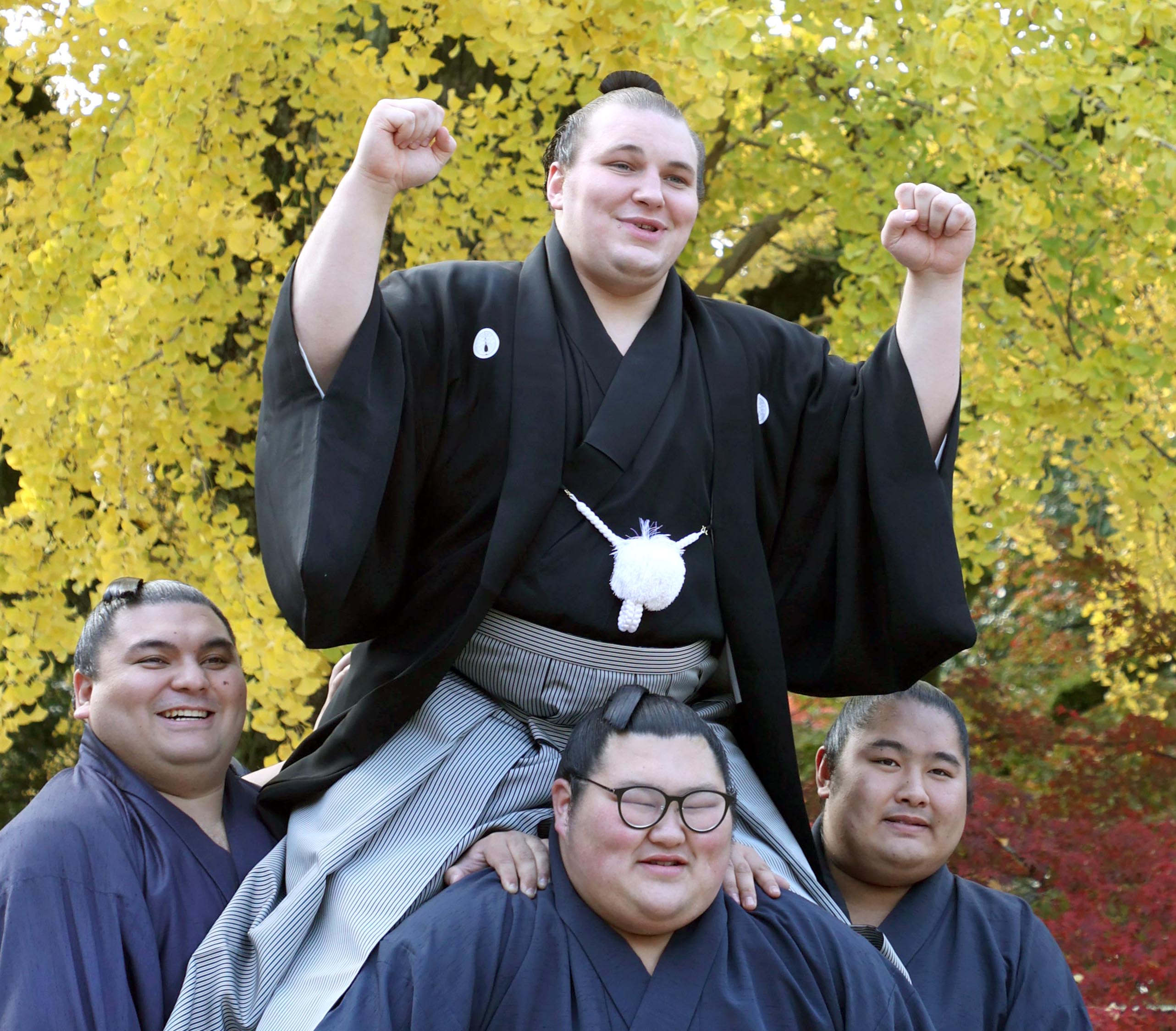 大関安青錦が誕生「上を目指して精進」 ウクライナ出身初、初土俵から