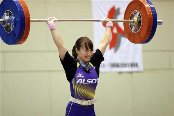 五輪重量挙げ 美女リフター２度目の五輪へ 女子５３キロ級の八木かなえ 1 2ページ 産経ニュース