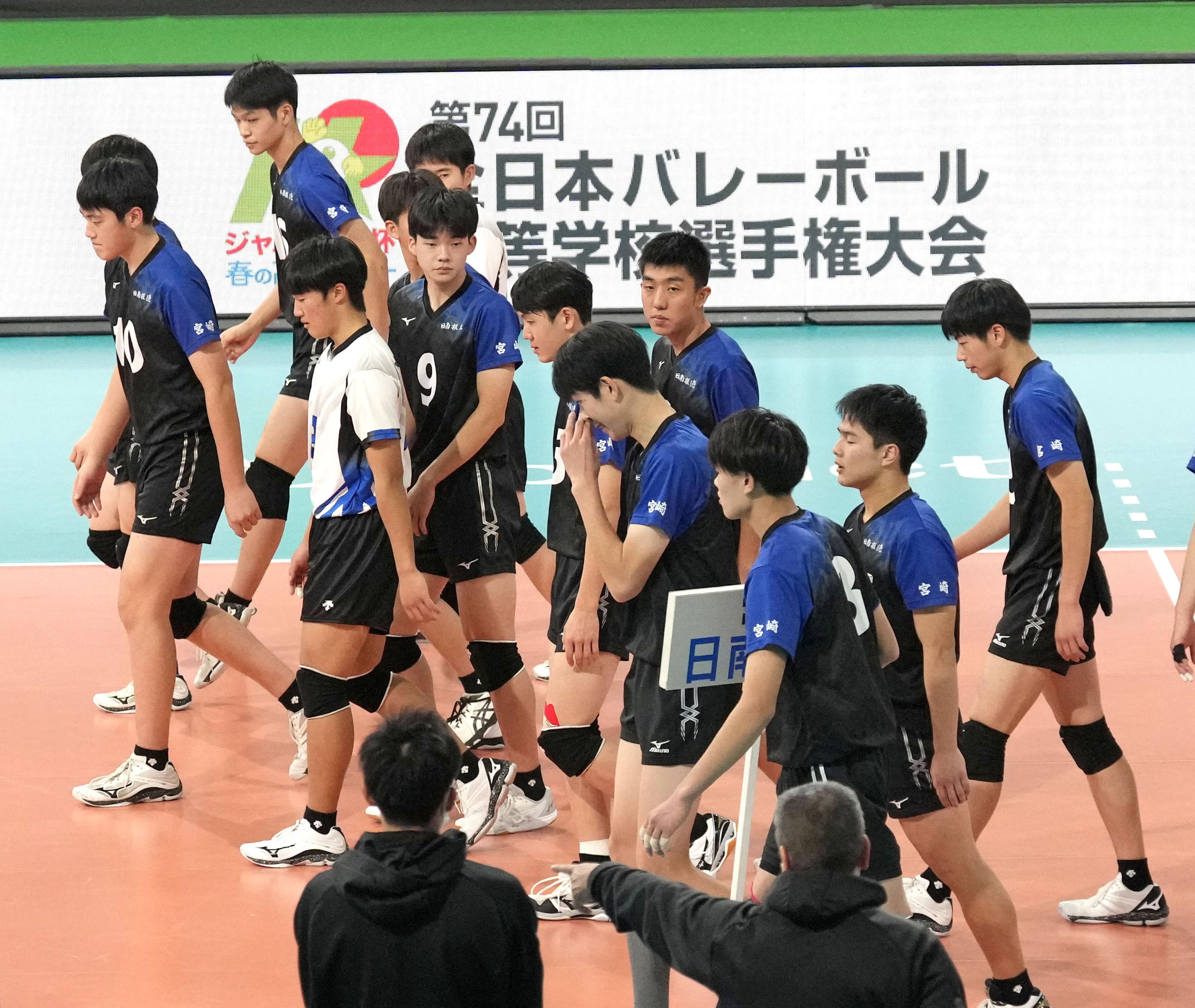 日南振徳は力負け 甲斐 優勝を目指してきたので少し悔しい 春高バレー サンスポ