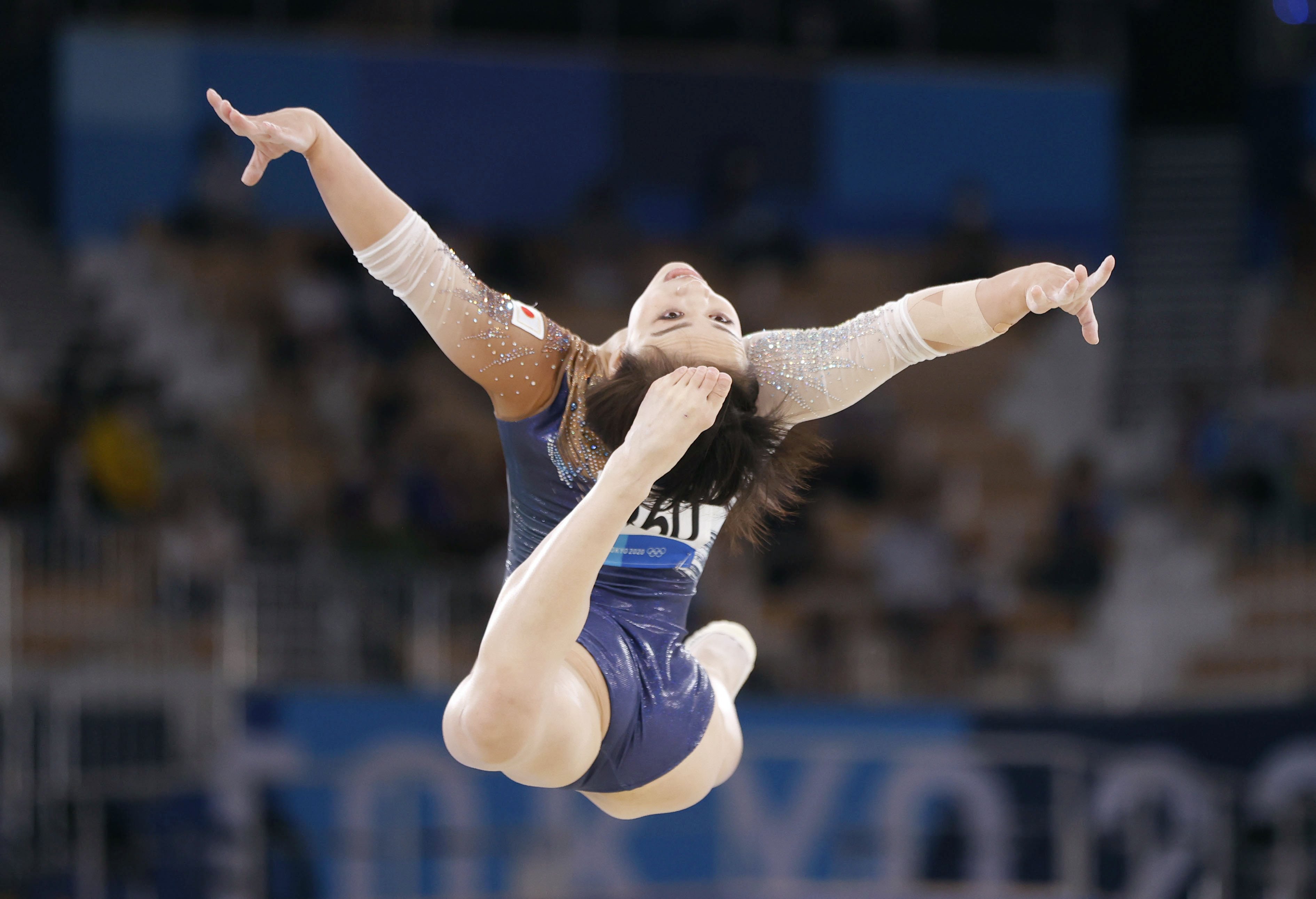 フォト特集 村上が床 銅 女子体操勢で57年ぶり表彰台 産経ニュース