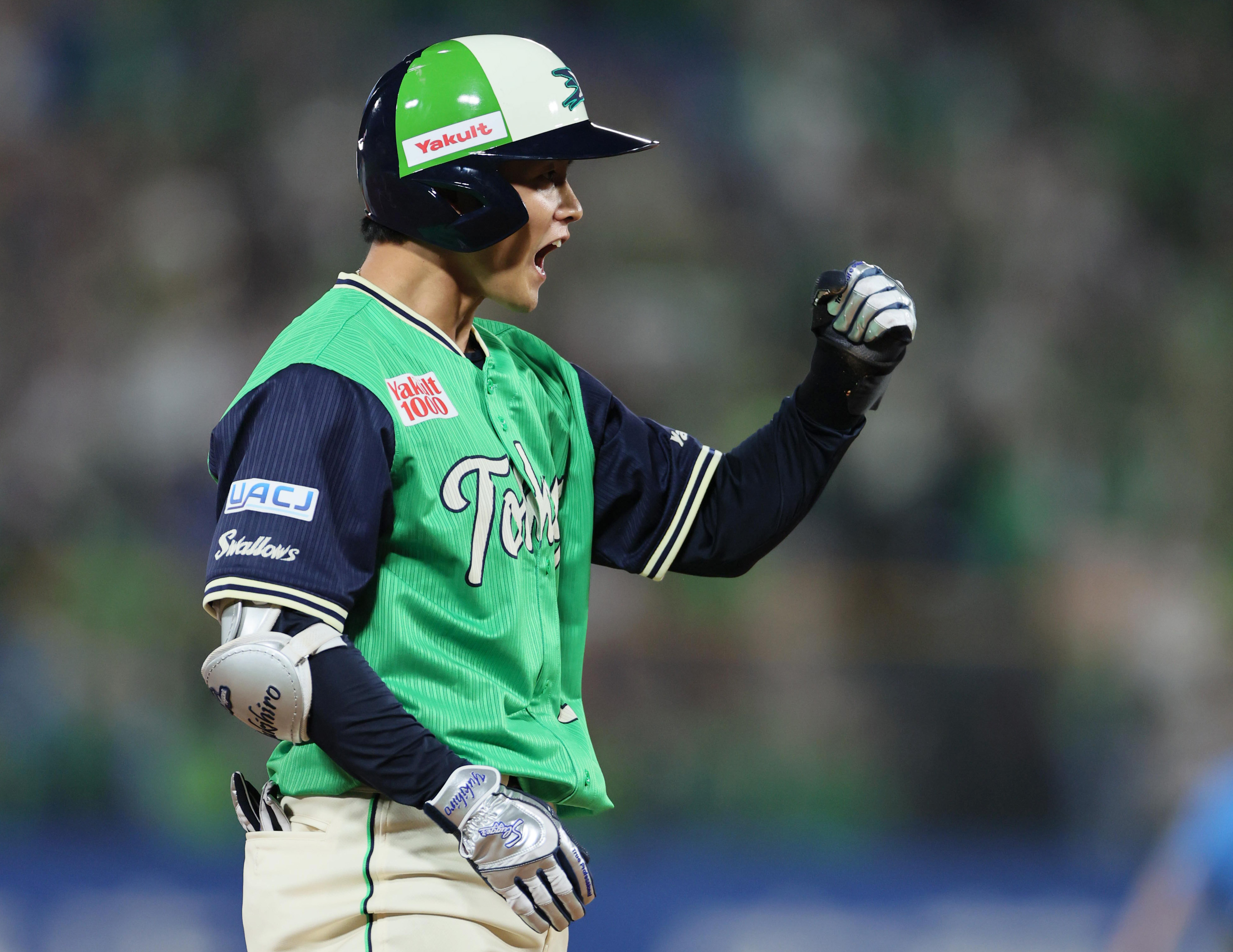 ヒーロートーク】ヤクルト・岩田幸宏、勝利呼びこむ三塁打「9連戦で