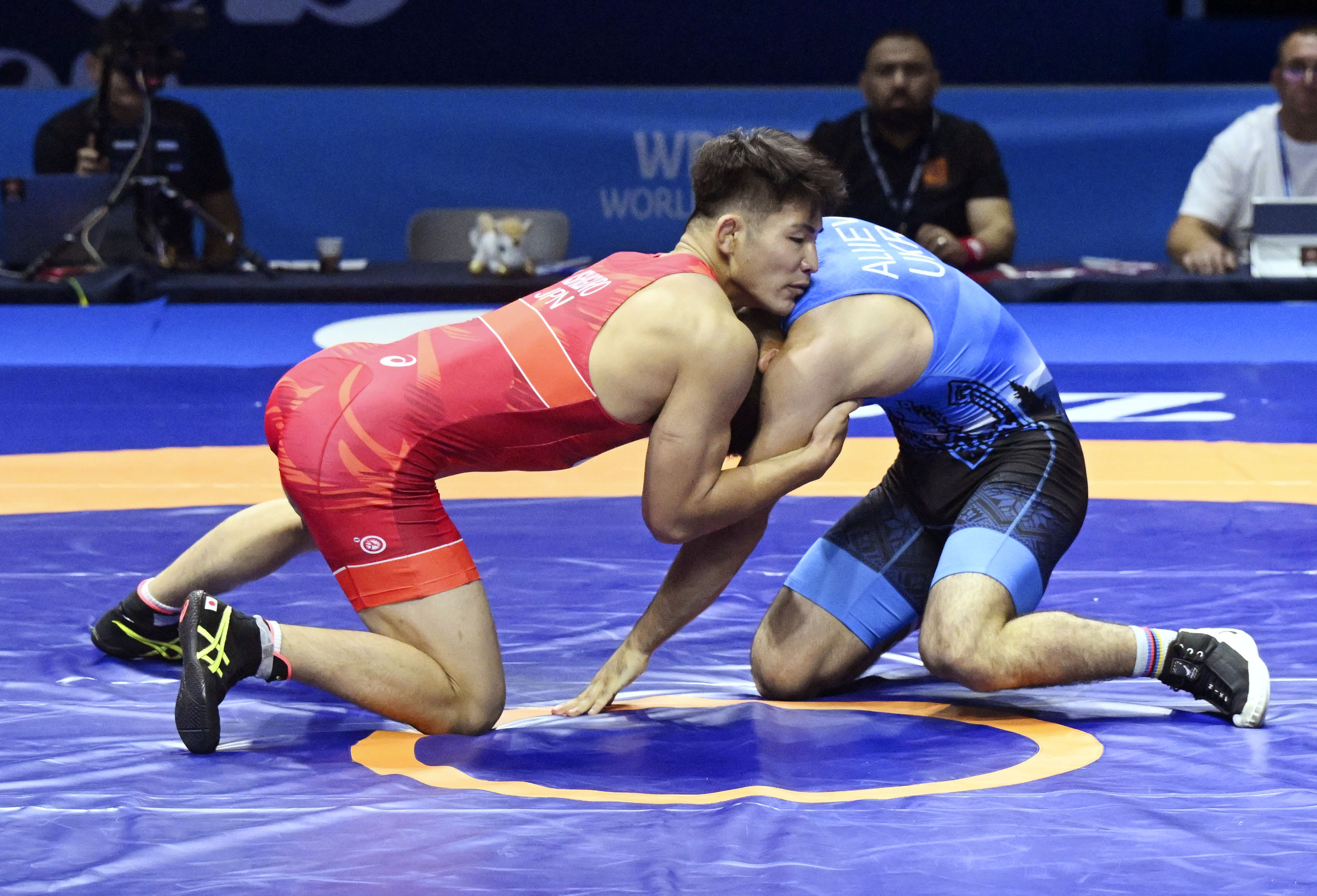 石黒隼士、青柳善の輔が準決勝へ 山本泰輝は1回戦敗退 世界レスリング