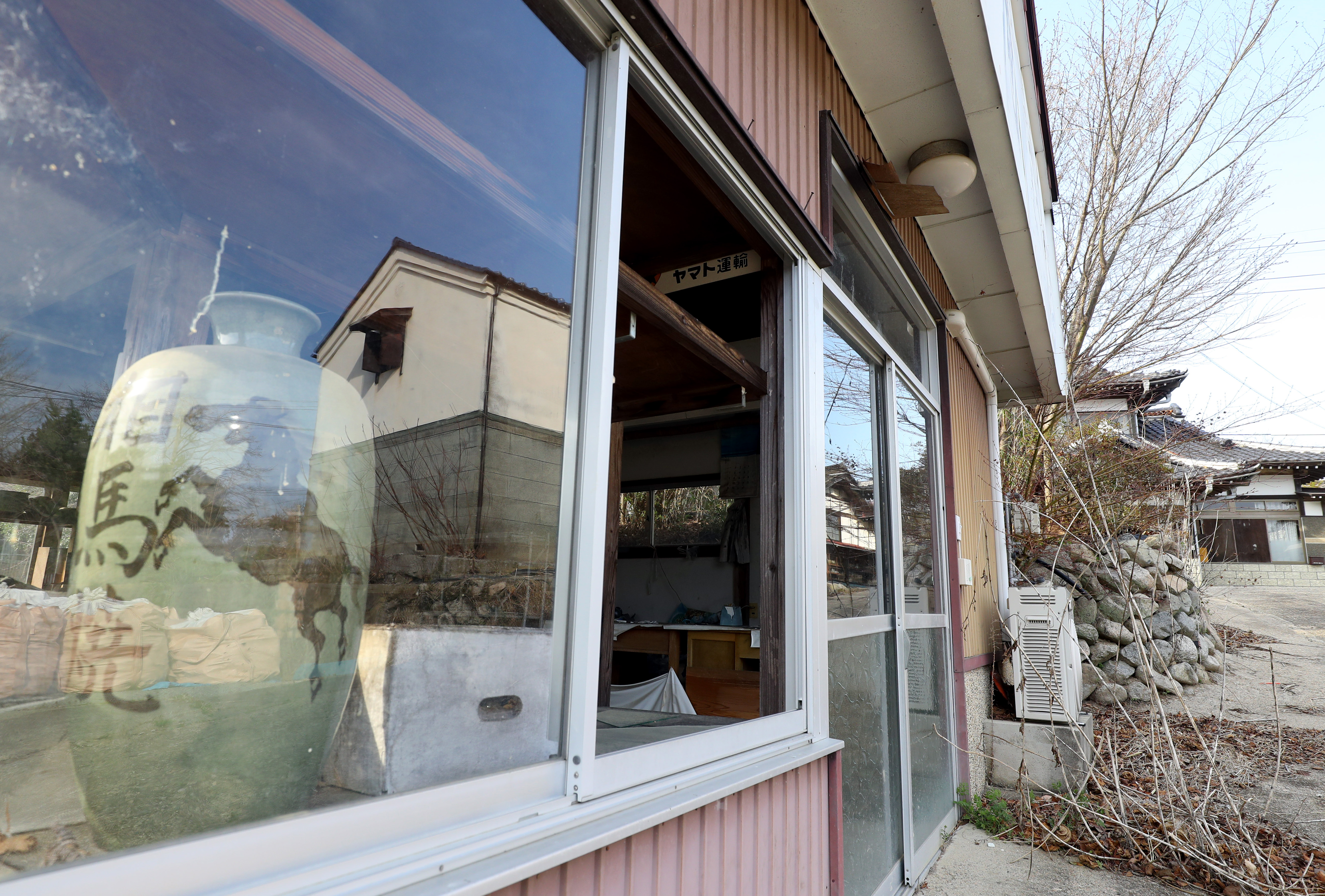 フォト】伝統継承へ地元で作陶を 浪江町「大堀相馬焼」窯元、帰還決意