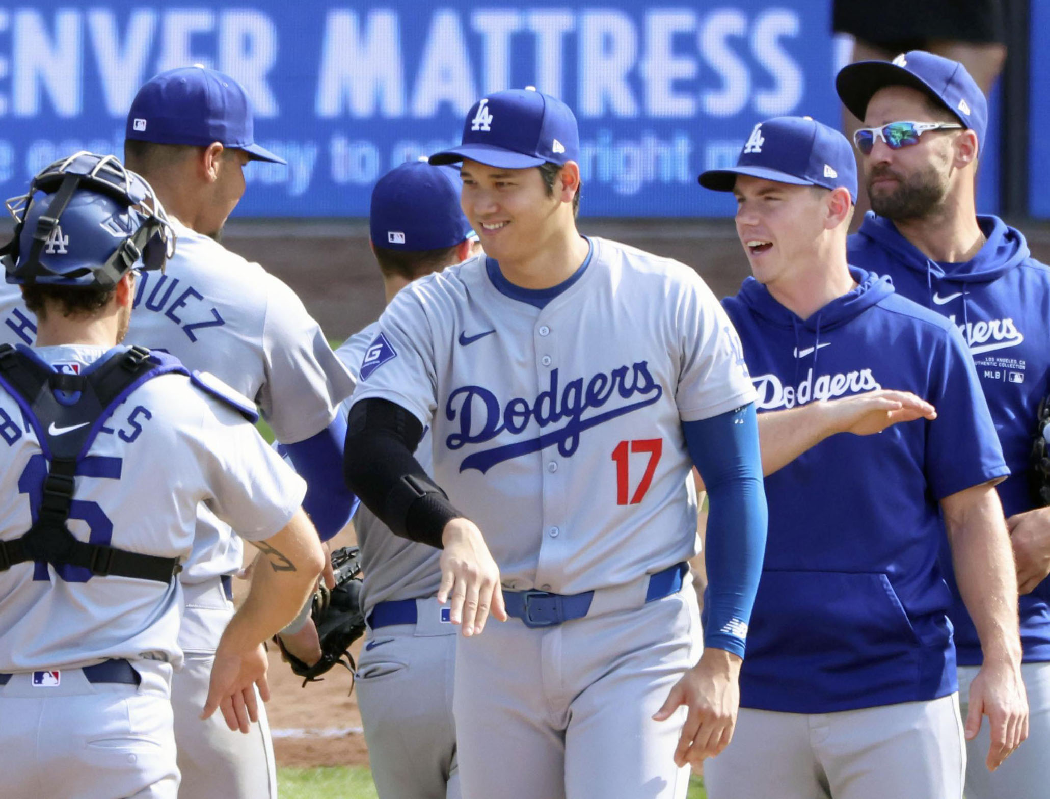 Dodgers スタジアムジャケット 青 ドジャース スタジャン メンズバーシティージャケット PRO
