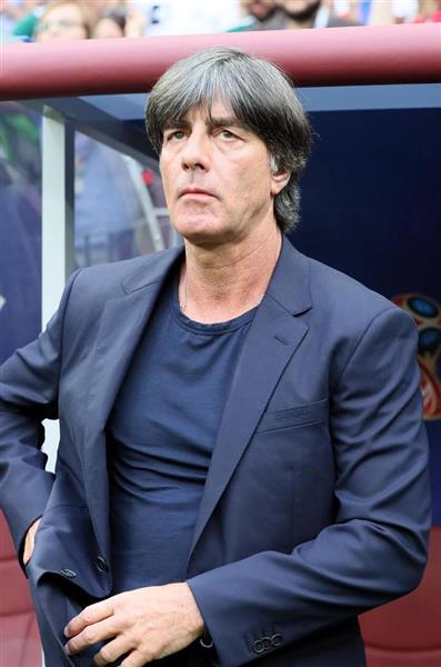 ロシアｗ杯 評価上げた監督は誰か デシャン マルティネスが名将ぶり発揮 レーウのお株奪うイケメン監督も 1 4ページ 産経ニュース