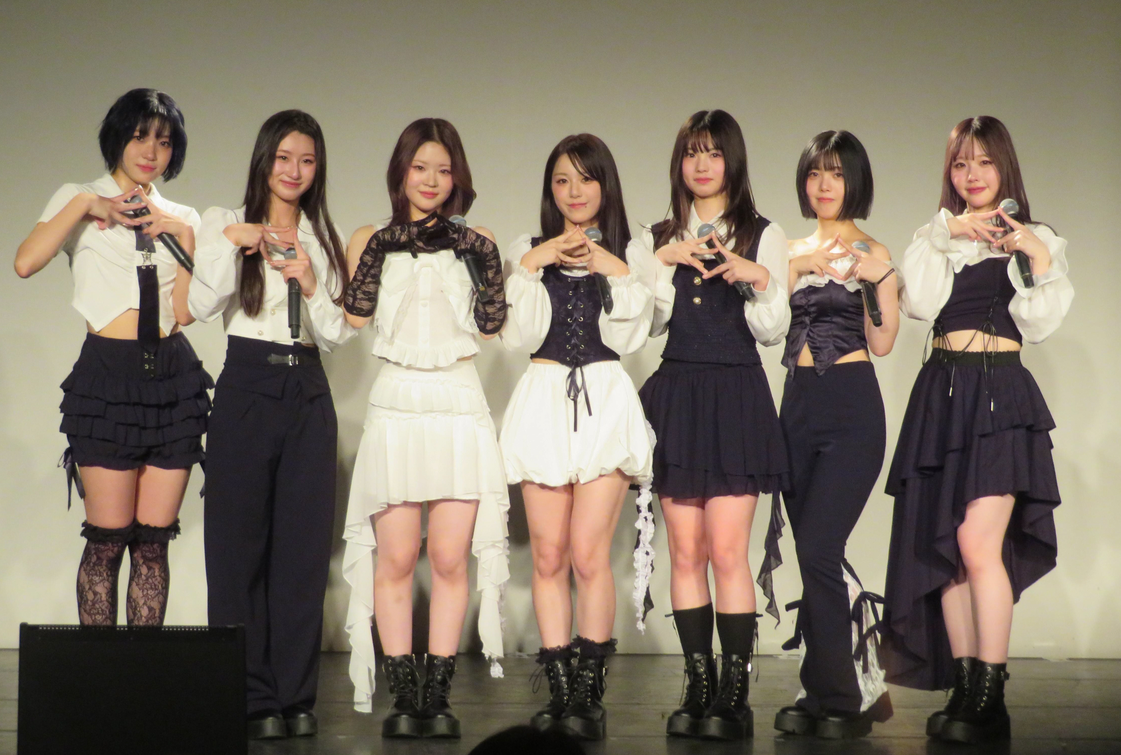 2FACEがお披露目ライブ J－POPとK－POPの融合7人組 国家公務員から転身