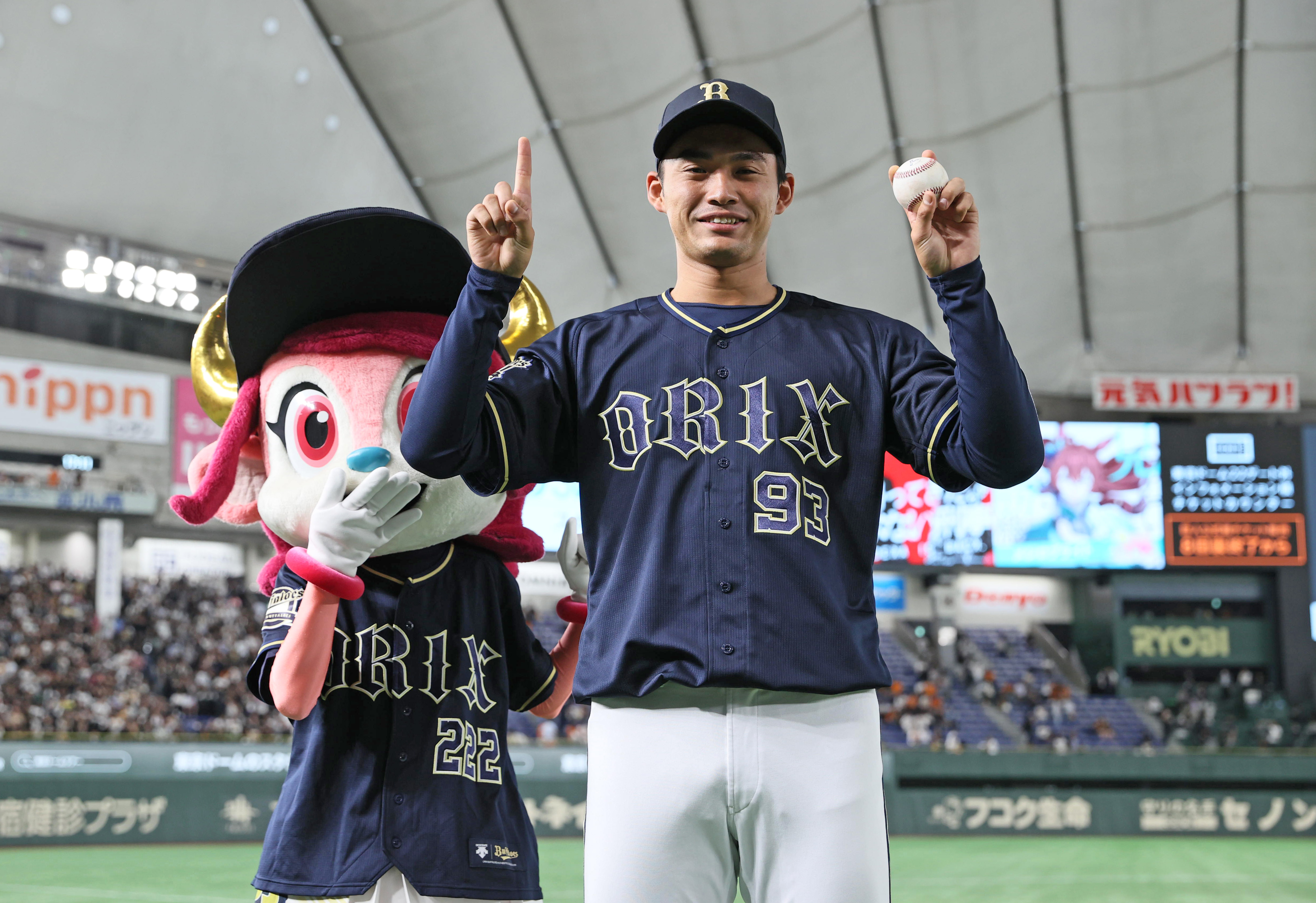 オリックス・佐藤一磨、球団初の育成出身者の初登板勝利「全力で投げ