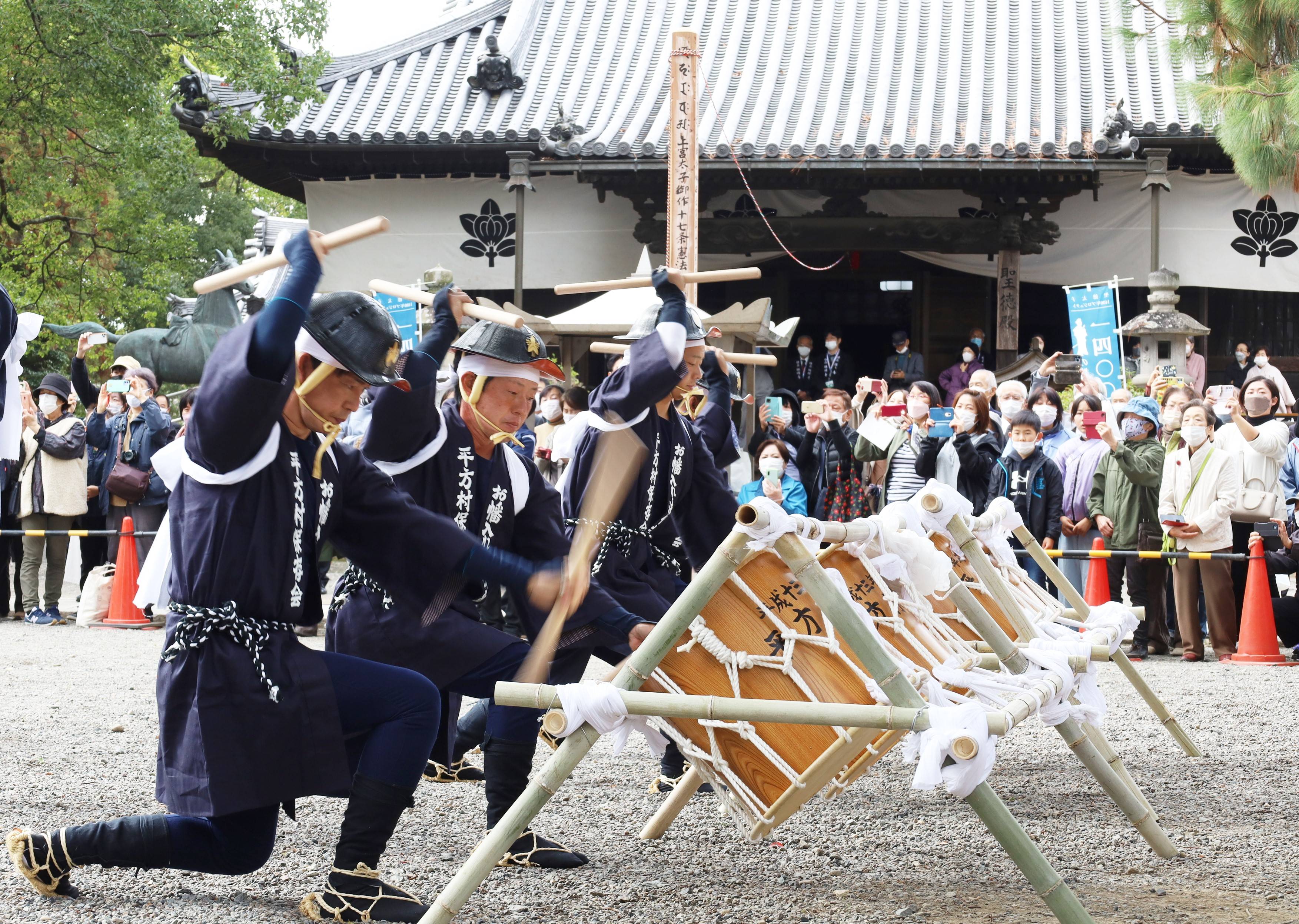 兵庫県内最古の斑鳩寺庫裏 保存修理完了し落慶法要 お幡入れ・法伝哉も奉納 - 産経ニュース