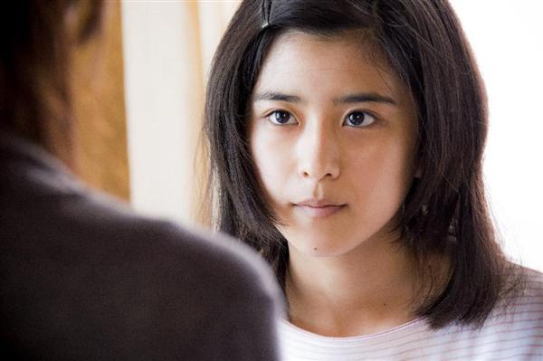 スクリーン雑記帖 期待の若手女優 ７ 沖縄出身の女優 に誇り 黒島結菜が ａｔ ｈｏｍｅ で難役を好演 2 5ページ 産経ニュース