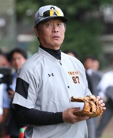 巨人・尾花投手コーチ、来季は編成本部アドバイザーに転任 村田善 