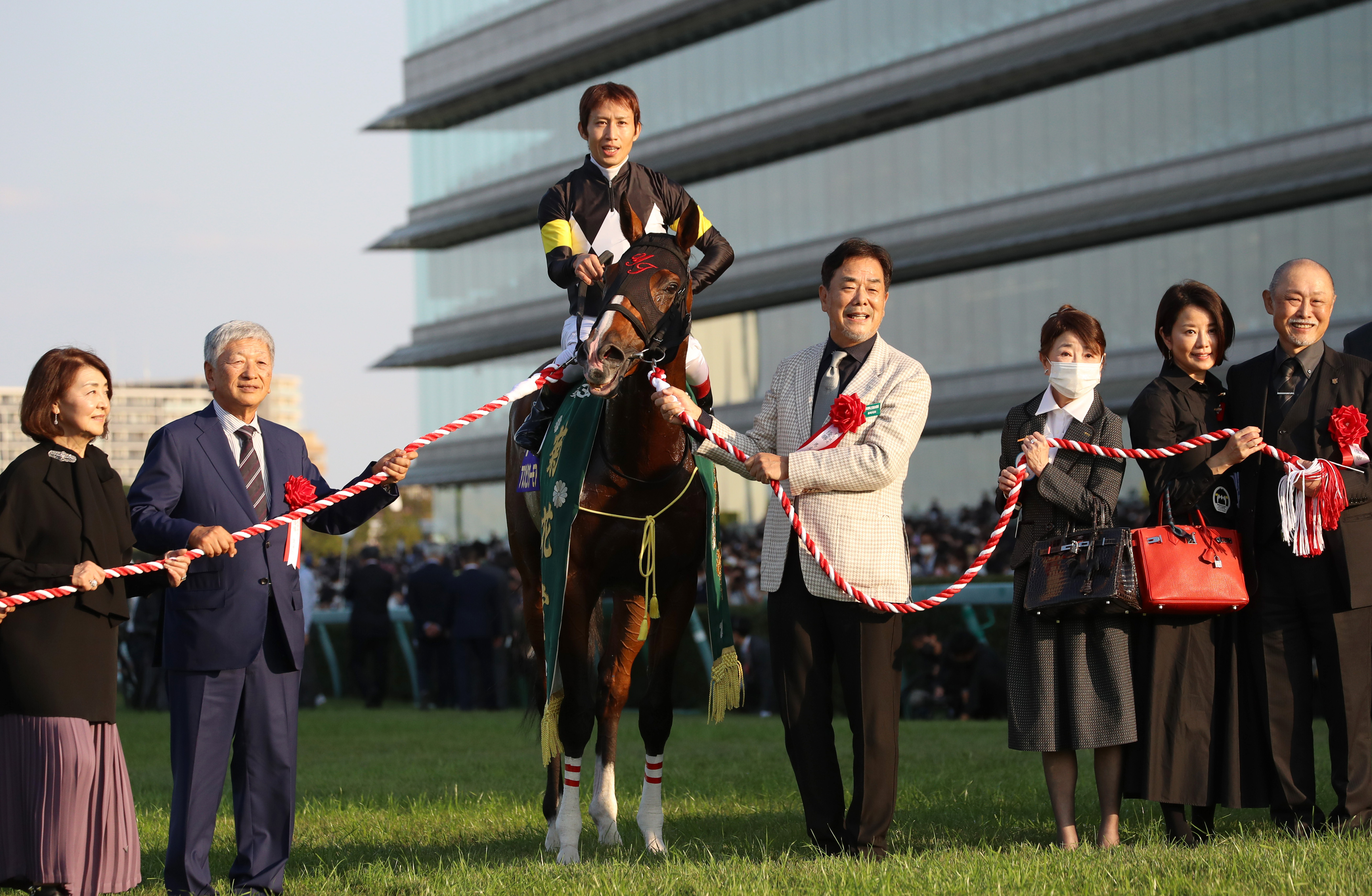 菊花賞】廣崎利洋オーナーは牡馬でGⅠ初勝利 「夢を描いていた