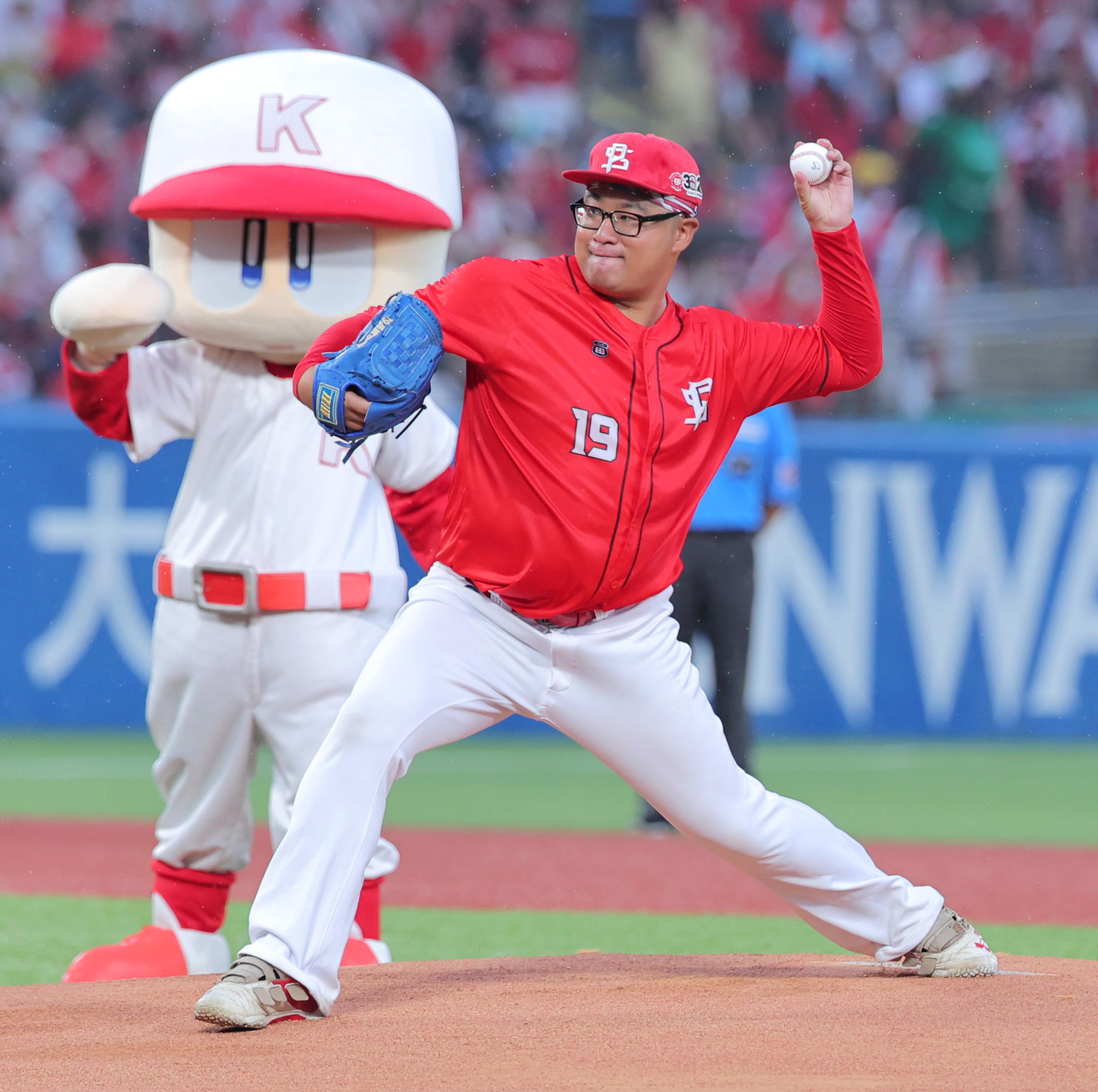 7月26日 ヤクルトvs広島 神宮球場SS席 2枚セット