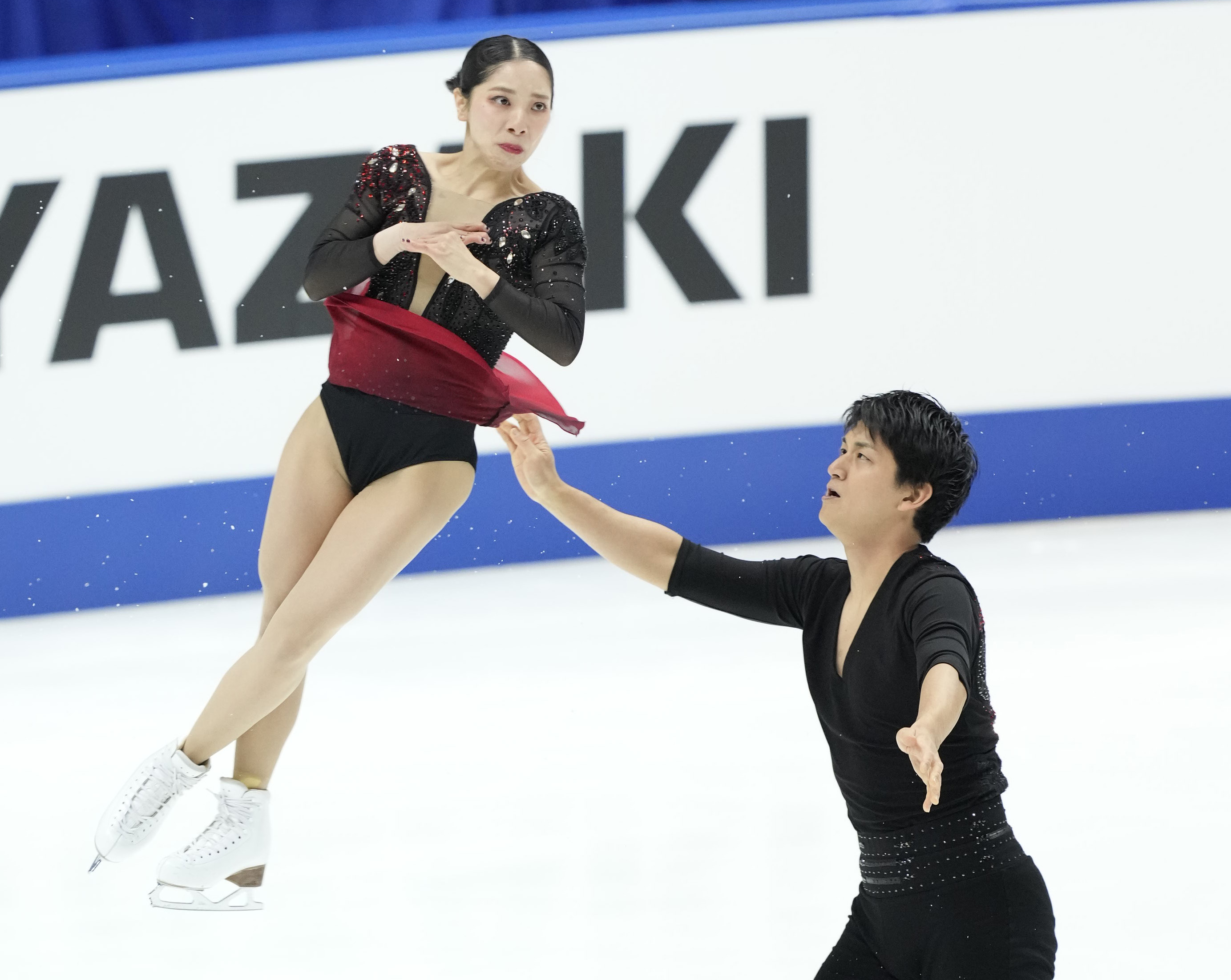 三浦、木原の「りくりゅう」ペア、5年ぶり優勝「感慨深かった