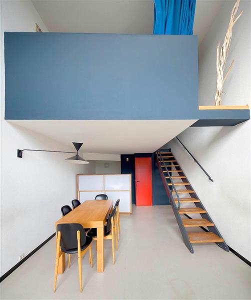 アート 美】巨匠が描いた「輝く都市」 ル・コルビュジエ・フィルミニ