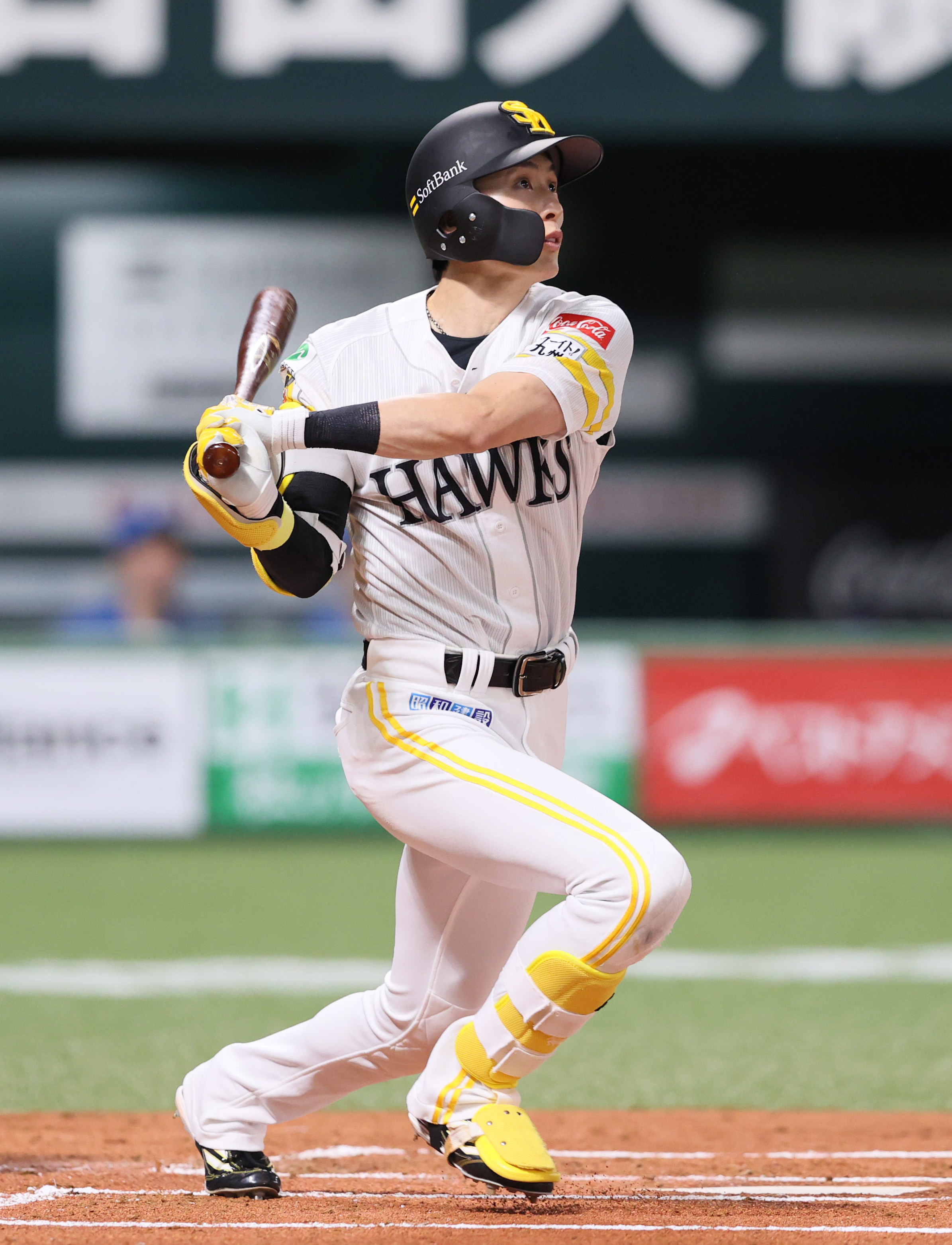 ソフトバンク・周東佑京が先制2ラン「大事な先制点を取ることができて