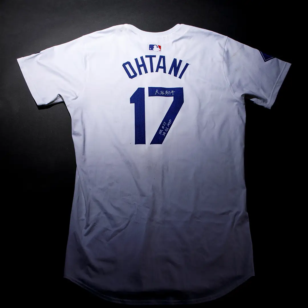 大谷翔平の実使用ユニフォームを「1億円」で販売 （写真・画像 1/4