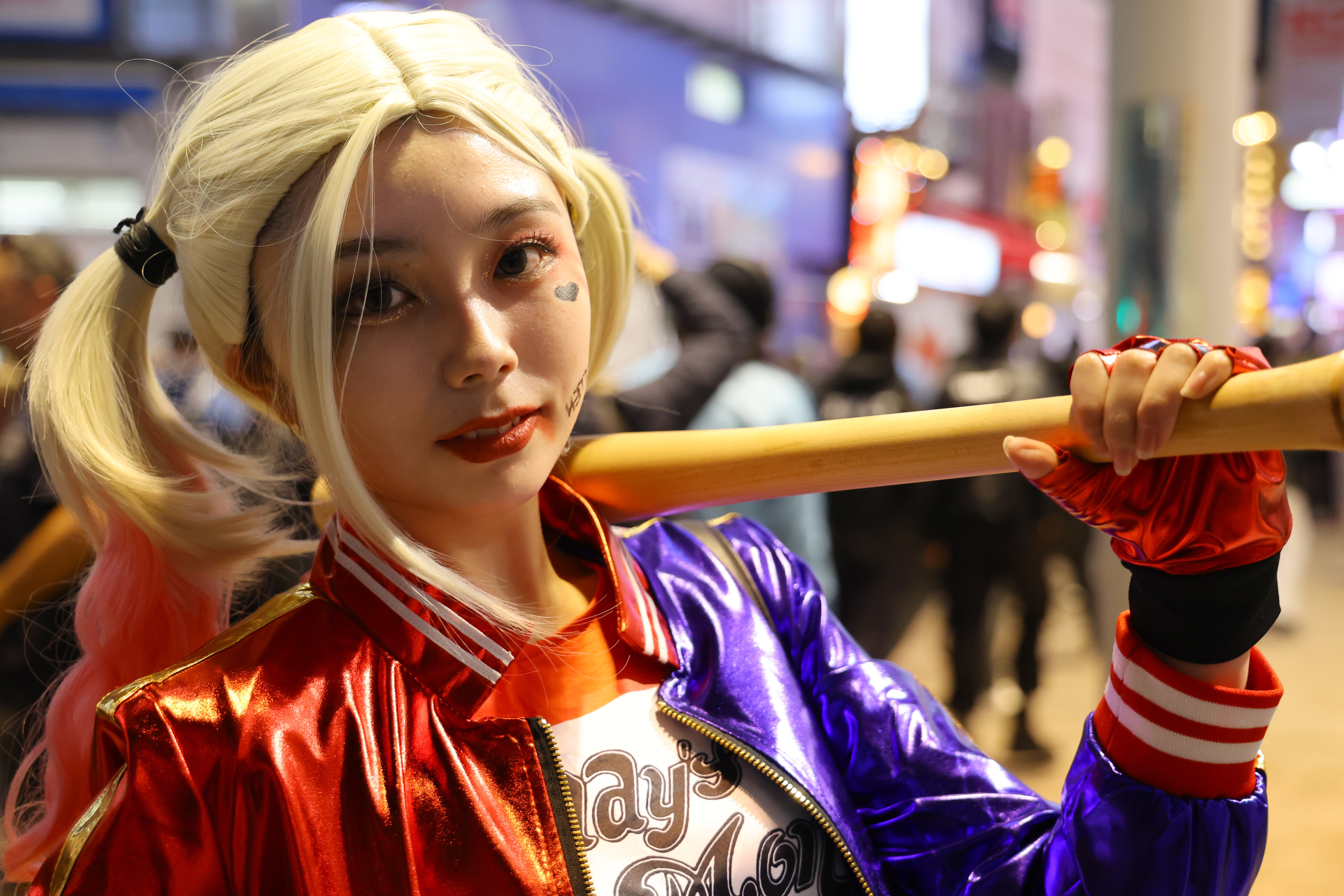 いつもより静かな渋谷のハロウィン 「ハチ公」封鎖も…コスプレイヤーは