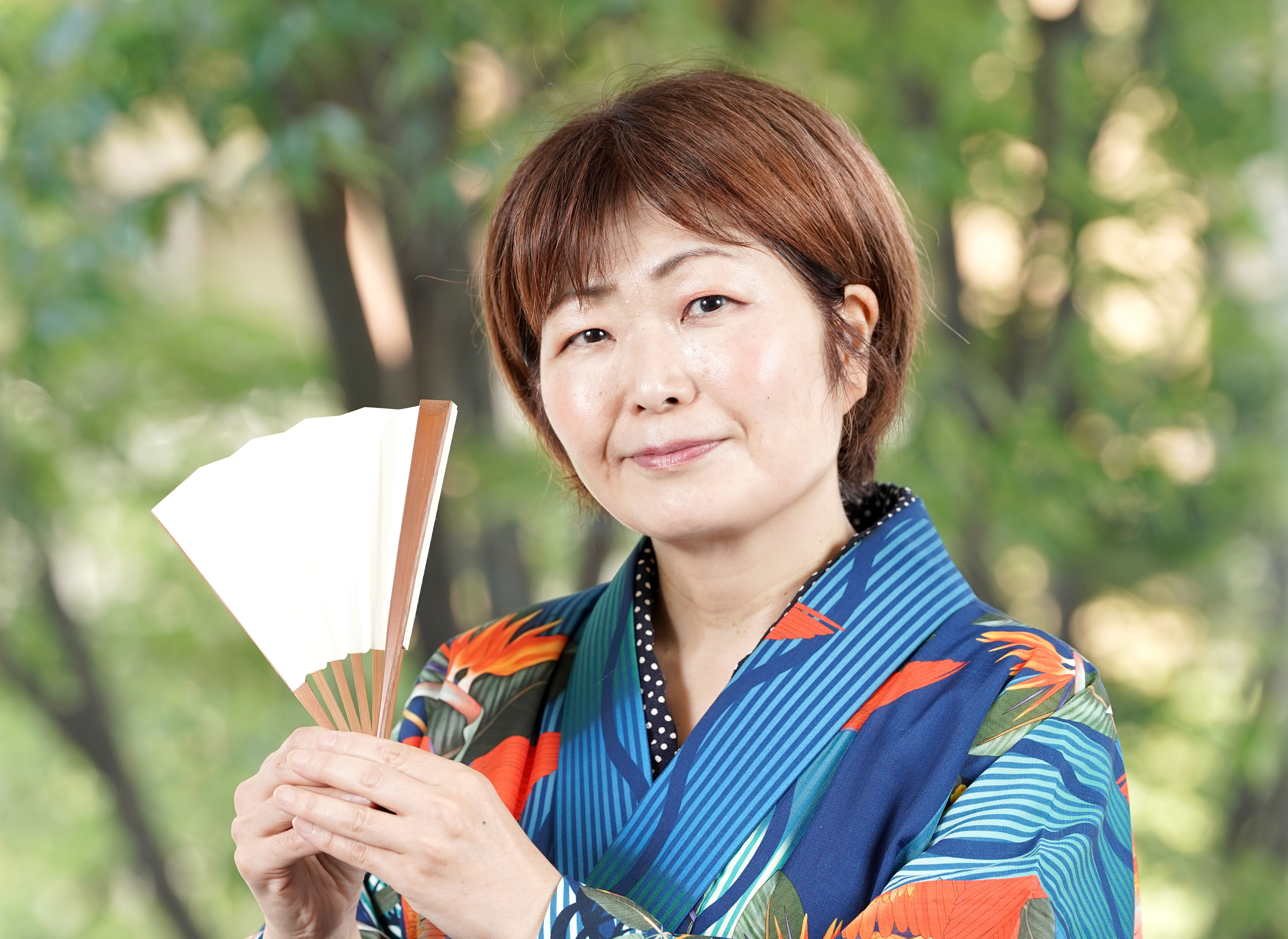 桂宮治のオリジナル手ぬぐいを3人に - 産経ニュース