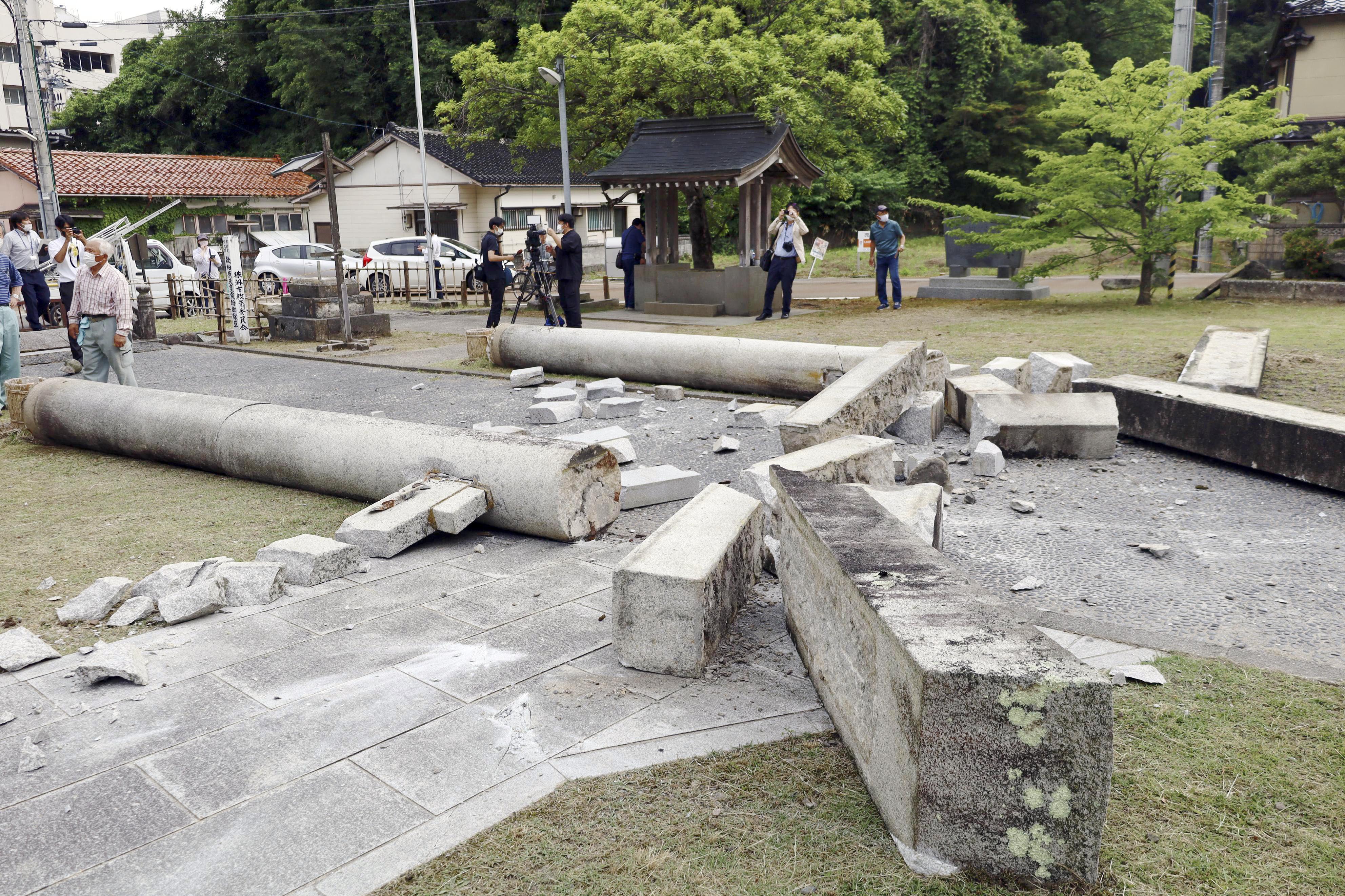 不気味な 南海トラフ巨大地震 との 符合 能登半島震度６弱 で誘発か 隣接地域でｍ６ ５ ７ ５程度の頻発注意 専門家が指摘 2 2ページ Zakzak 夕刊フジ公式サイト