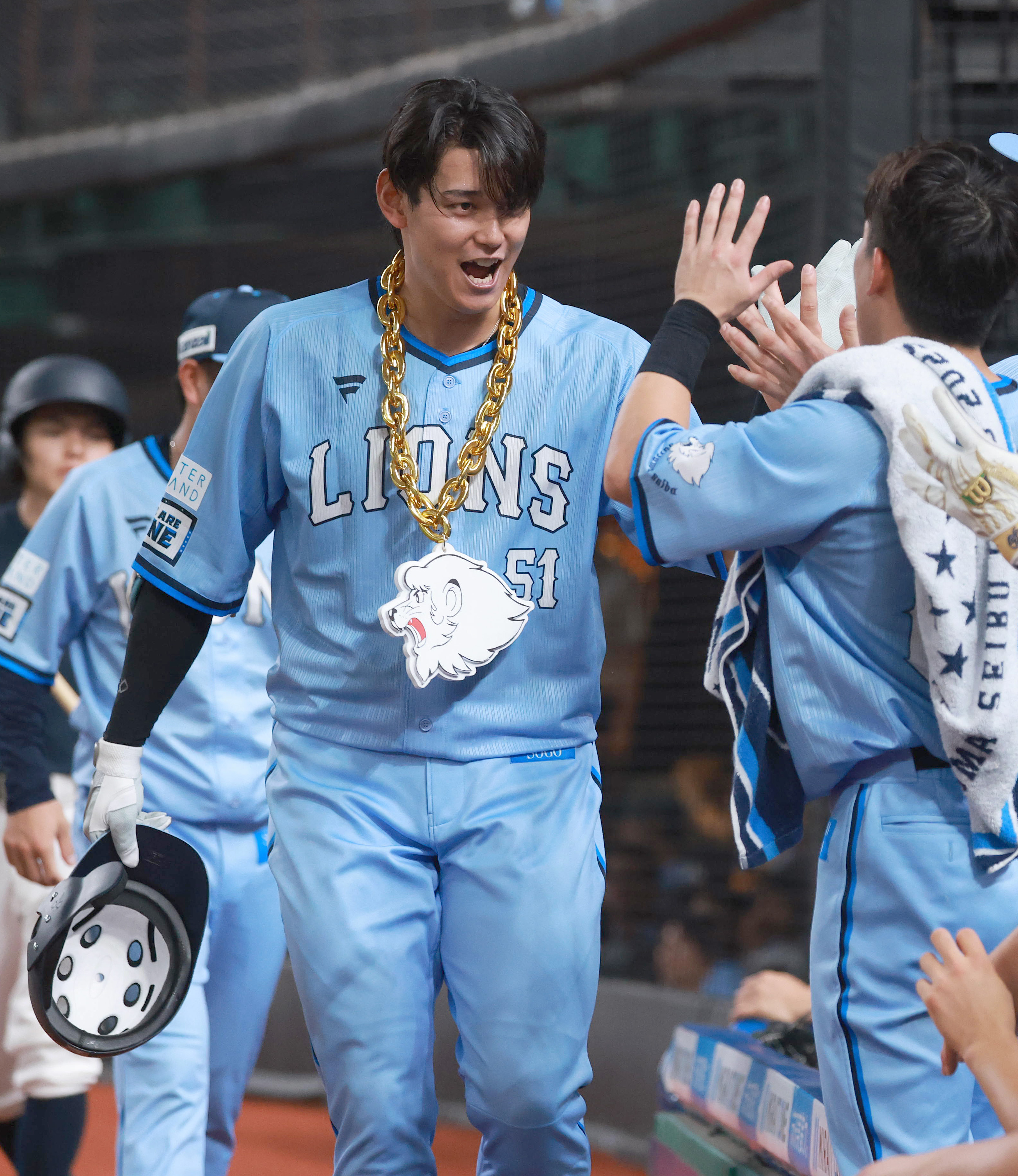 データBOX】西武・西川愛也が1試合6安打 延長での安打を含む1試合6安打