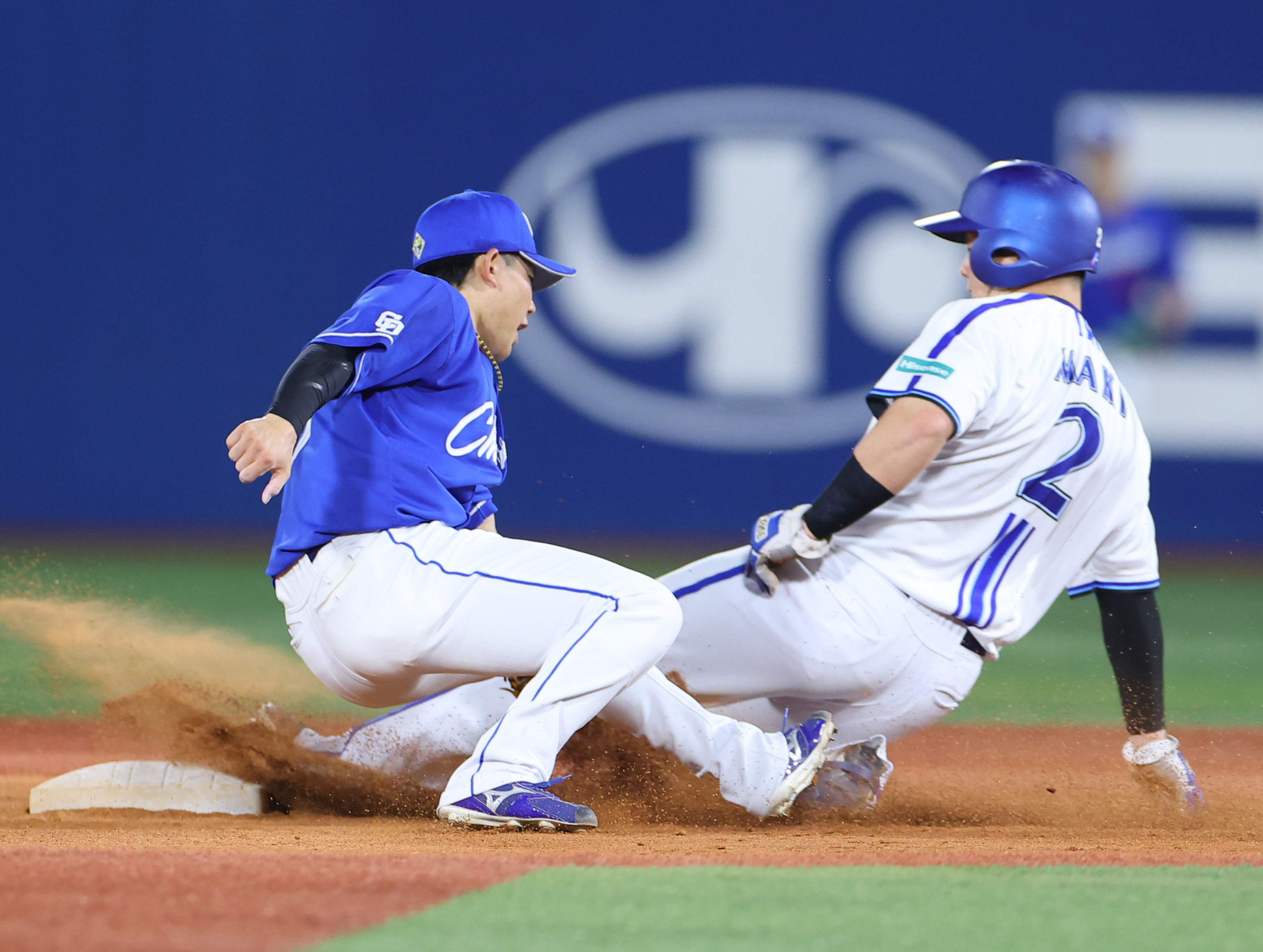 DeNA、CS圏1差！ 牧秀悟が盗塁決めた「20発ｰ10盗塁」 - サンスポ