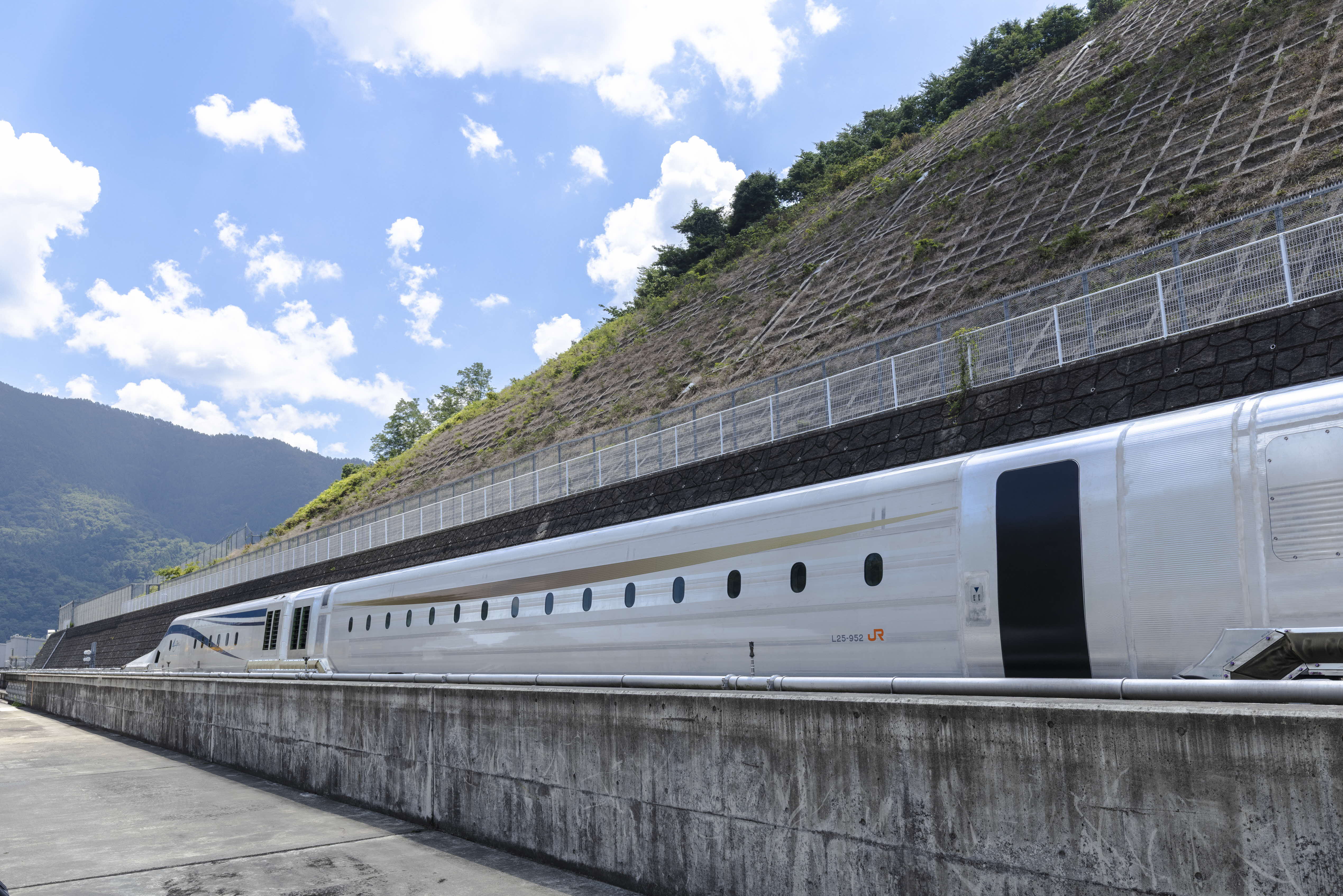 鉄道新時代「安全・AI・省人化」 第9回鉄道技術展2025、26日から千葉市