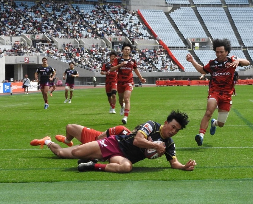早い者勝ち！トライバルラグ hq720.jpg?sqp=-