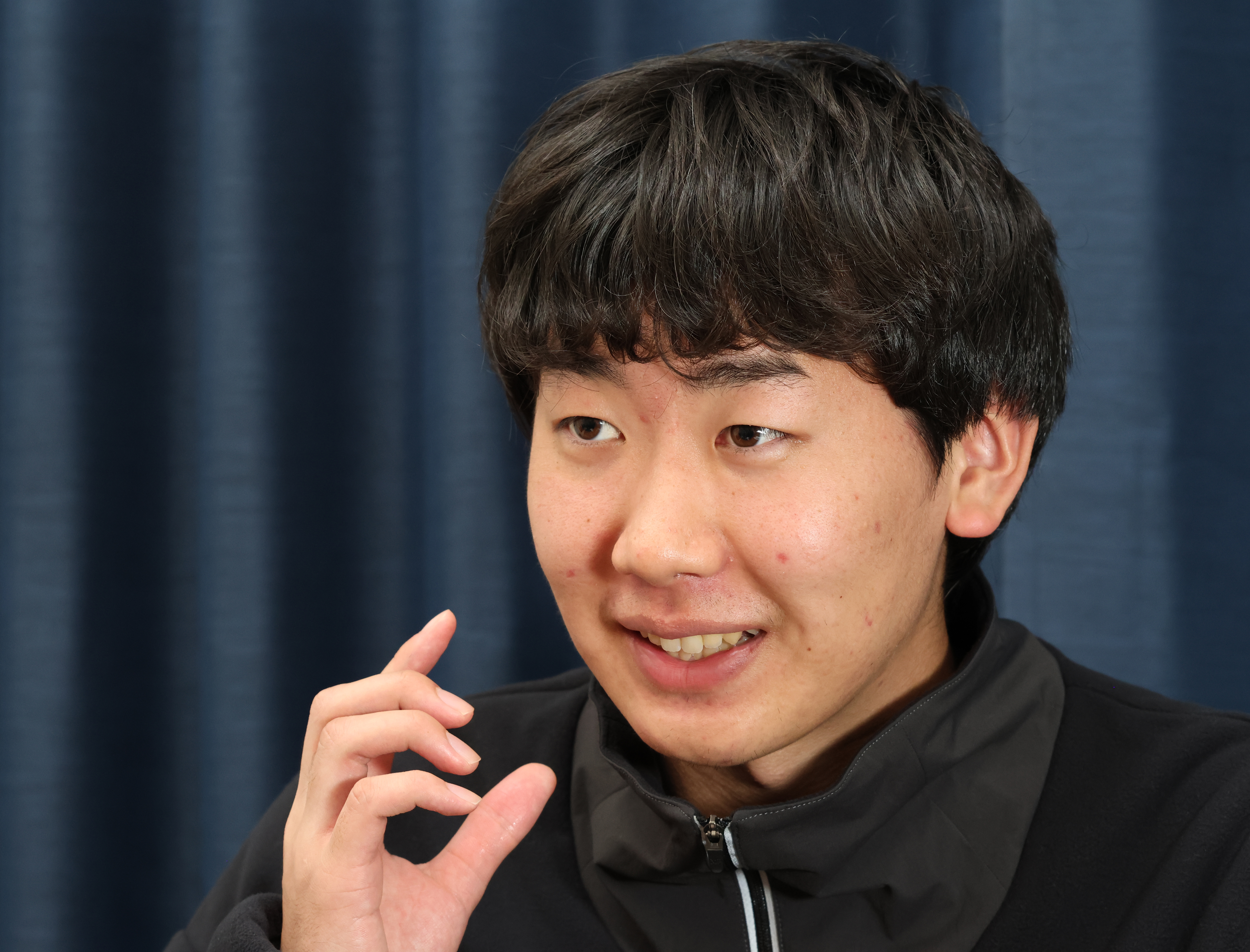 奇抜企画で人気爆発 大学生の交通系ユーチューバーが苦悩の末に