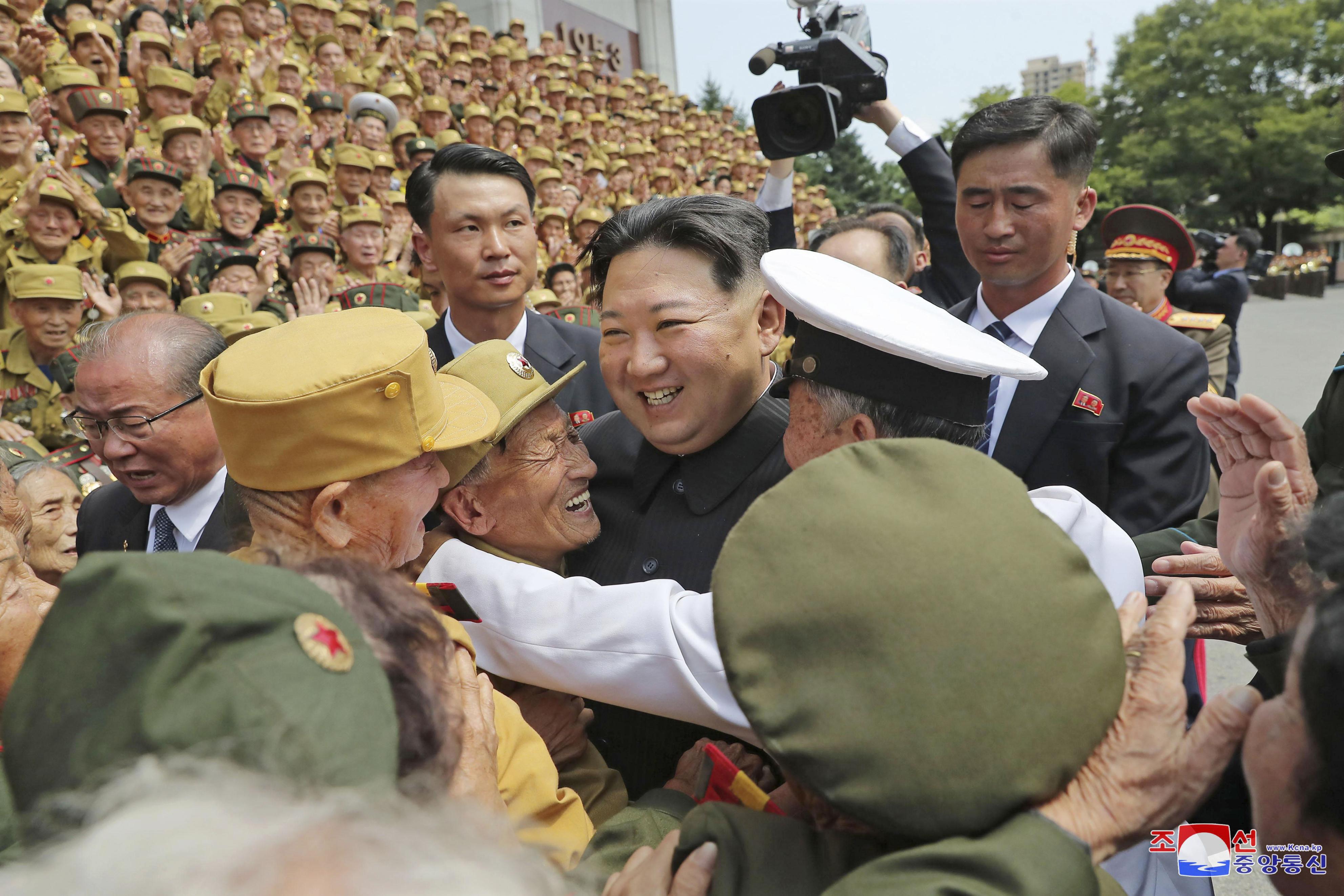 朝鮮総督府始政一周年紀念 養蚕・人参・白雲洞植林第一年・白雲洞植林第四年(絵葉書) / 出島書店 / 古本、中古本、古書籍の通販は「日本の古本屋」 /  日本の古本屋 - 絵葉書