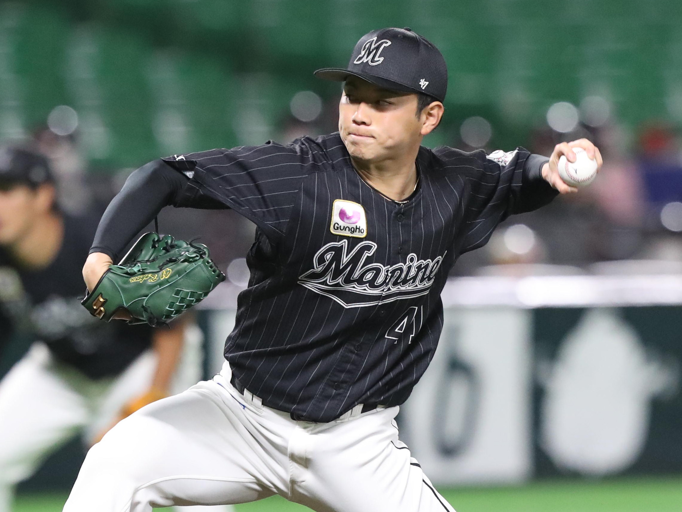 現役ドラフトでヤクルト加入の成田翔が大先輩・石川に弟子入り志願