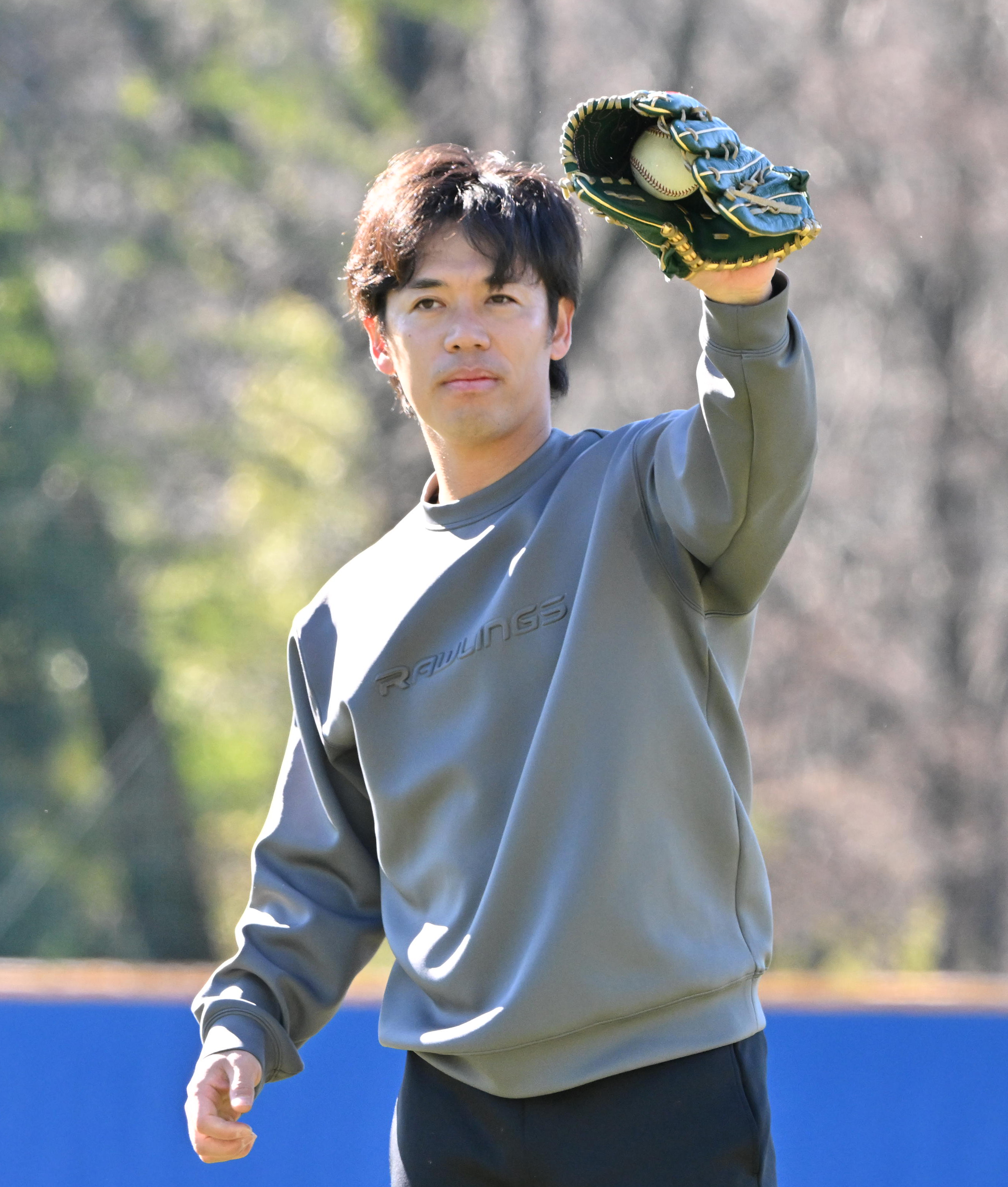 ヤクルト・小川泰弘「優勝に貢献できるように。粘り強く1年間戦いたい