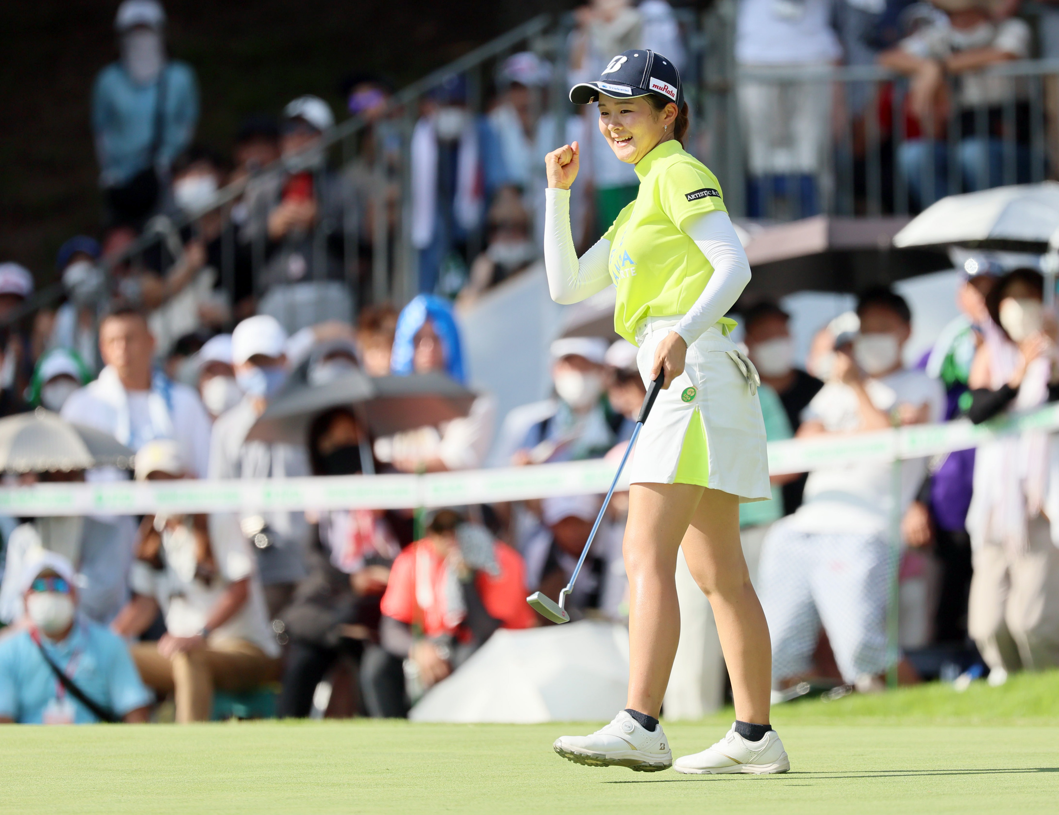 19歳の川崎春花が大会最年少優勝 64で逆転、日本女子プロ - 産経 