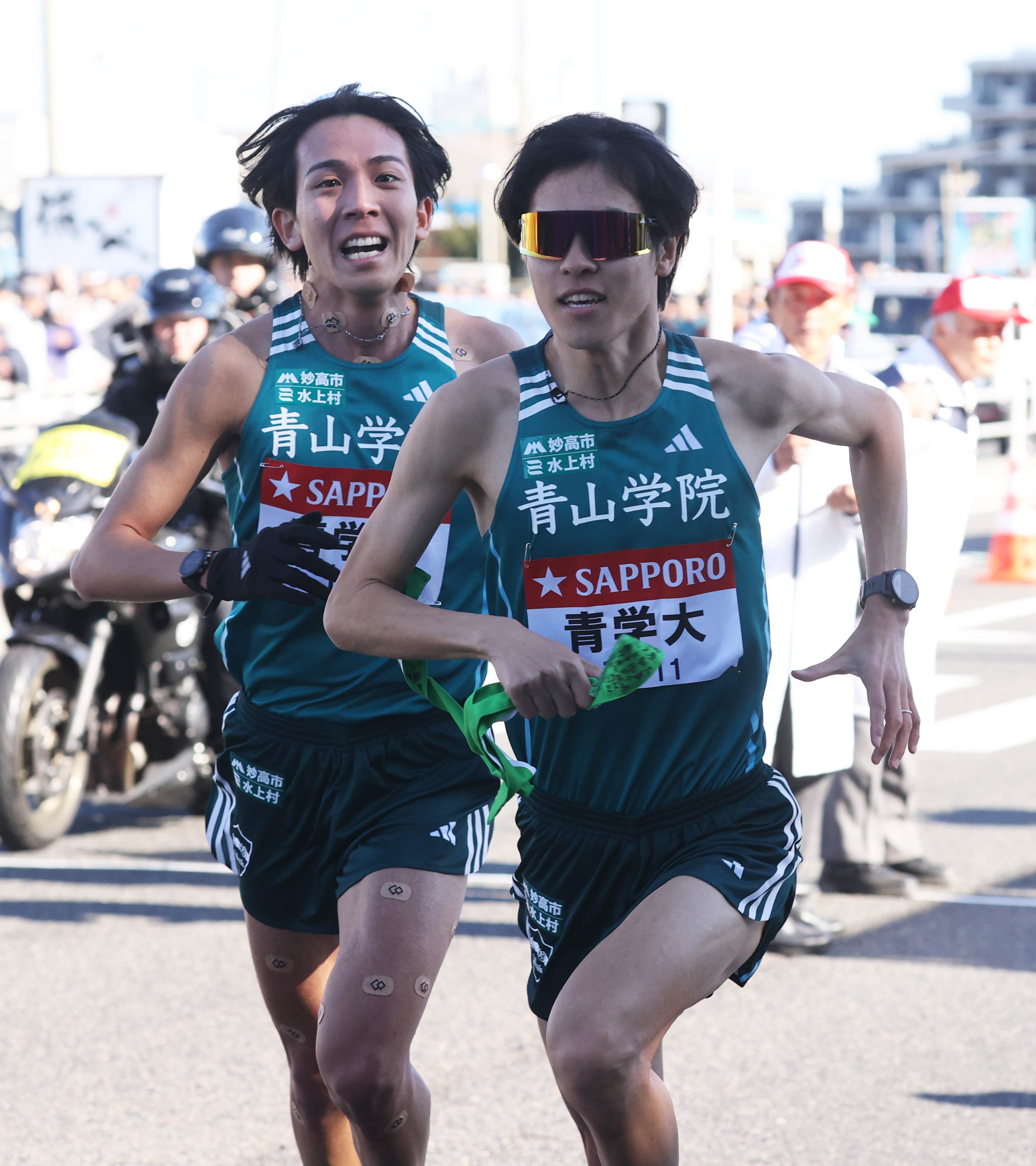箱根駅伝】青学大・太田蒼生が往路V導く4区区間賞の快走 レース