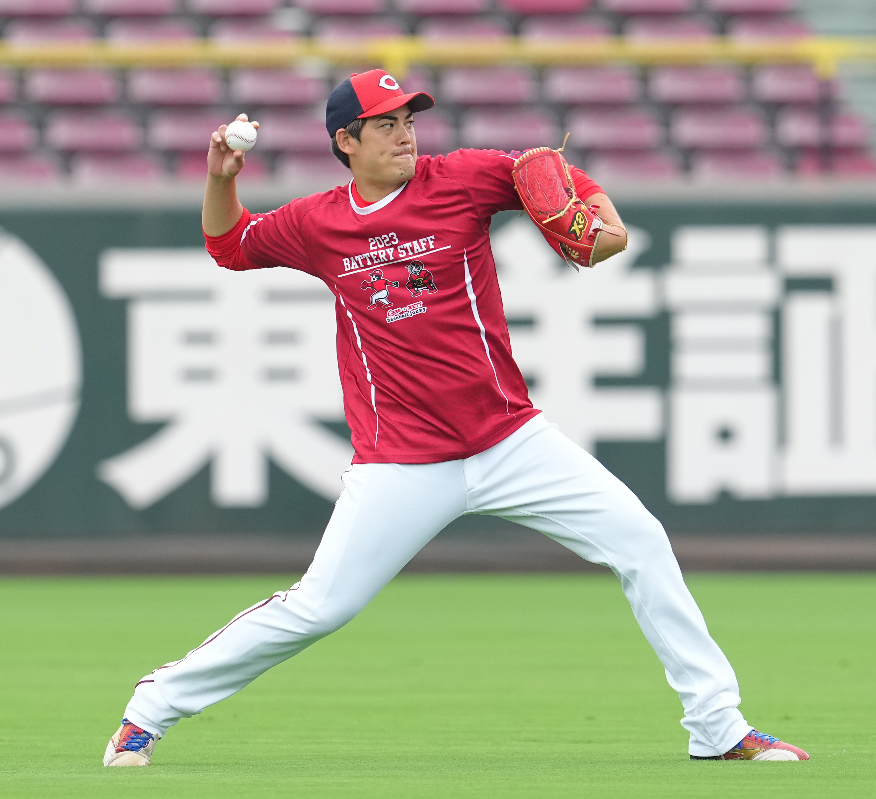 広島・九里亜蓮が１６日阪神戦に先発　６試合ぶり白星へ「しっかり勝負をしてチームの勝ちにつながるようにしたい」