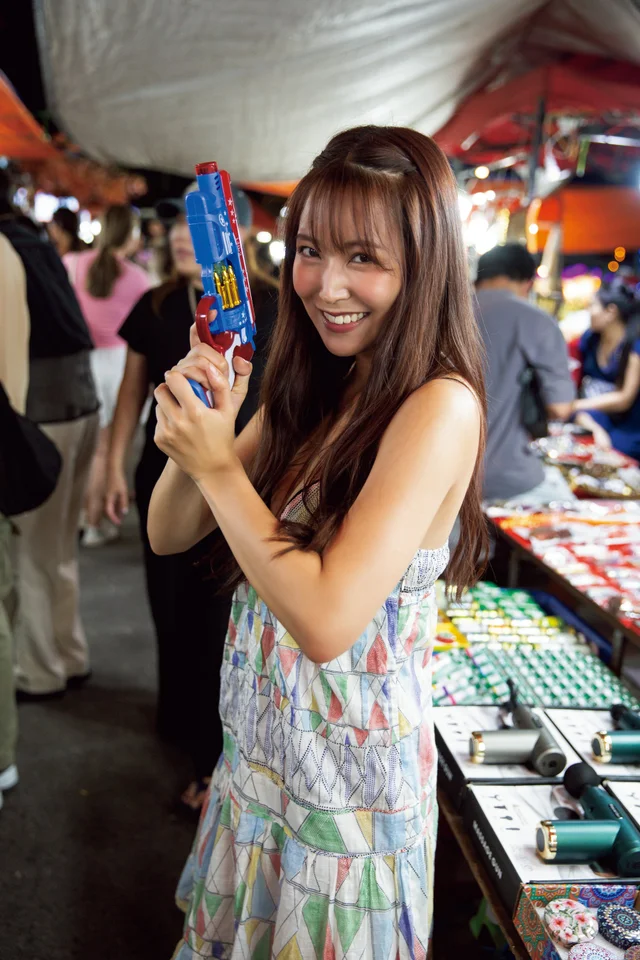 元NMB48白間美瑠、「過去最大級の露出」写真集 表紙・タイトル決定