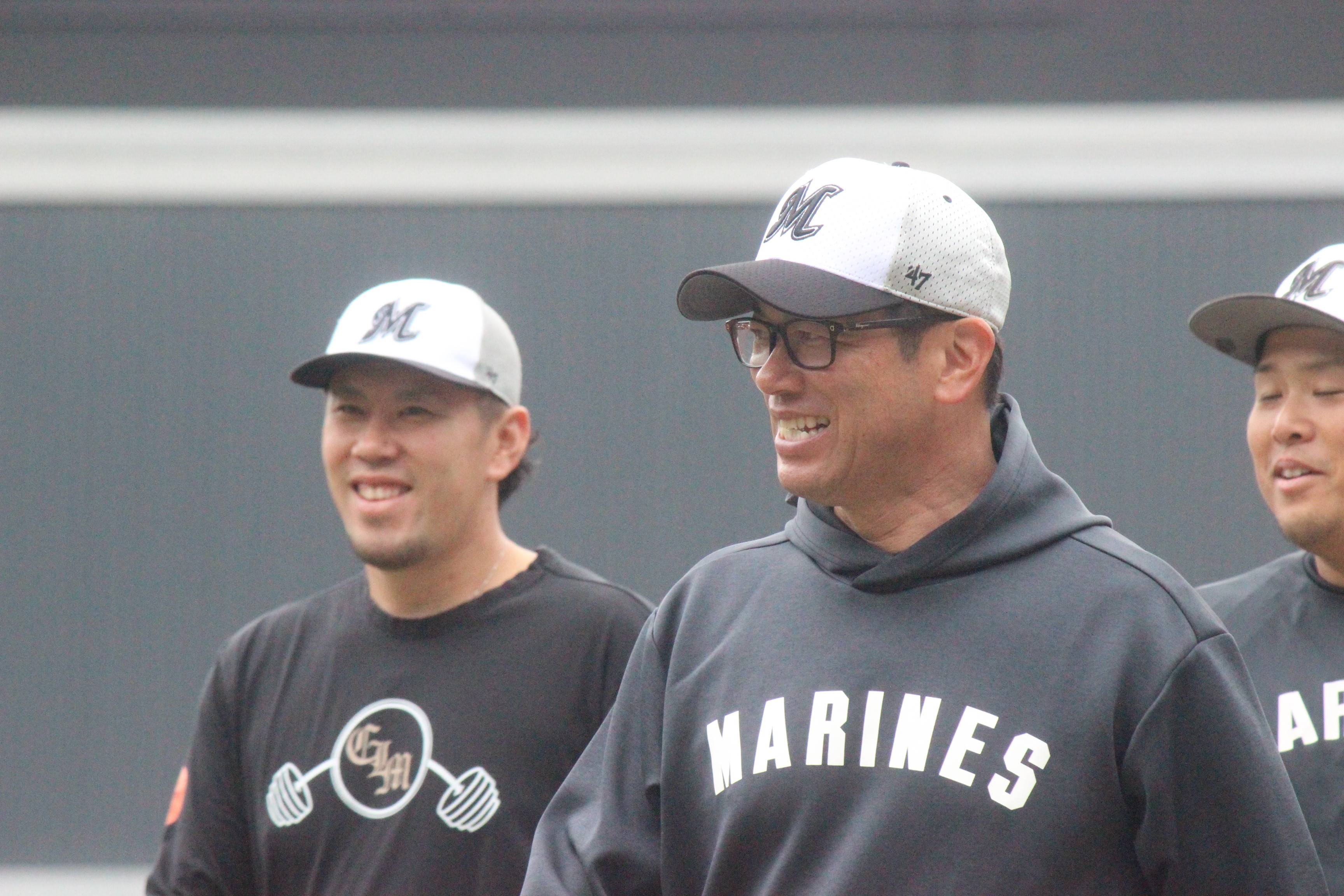 来季からロッテコーチの建山義紀氏が秋季練習であいさつ「マリーンズの