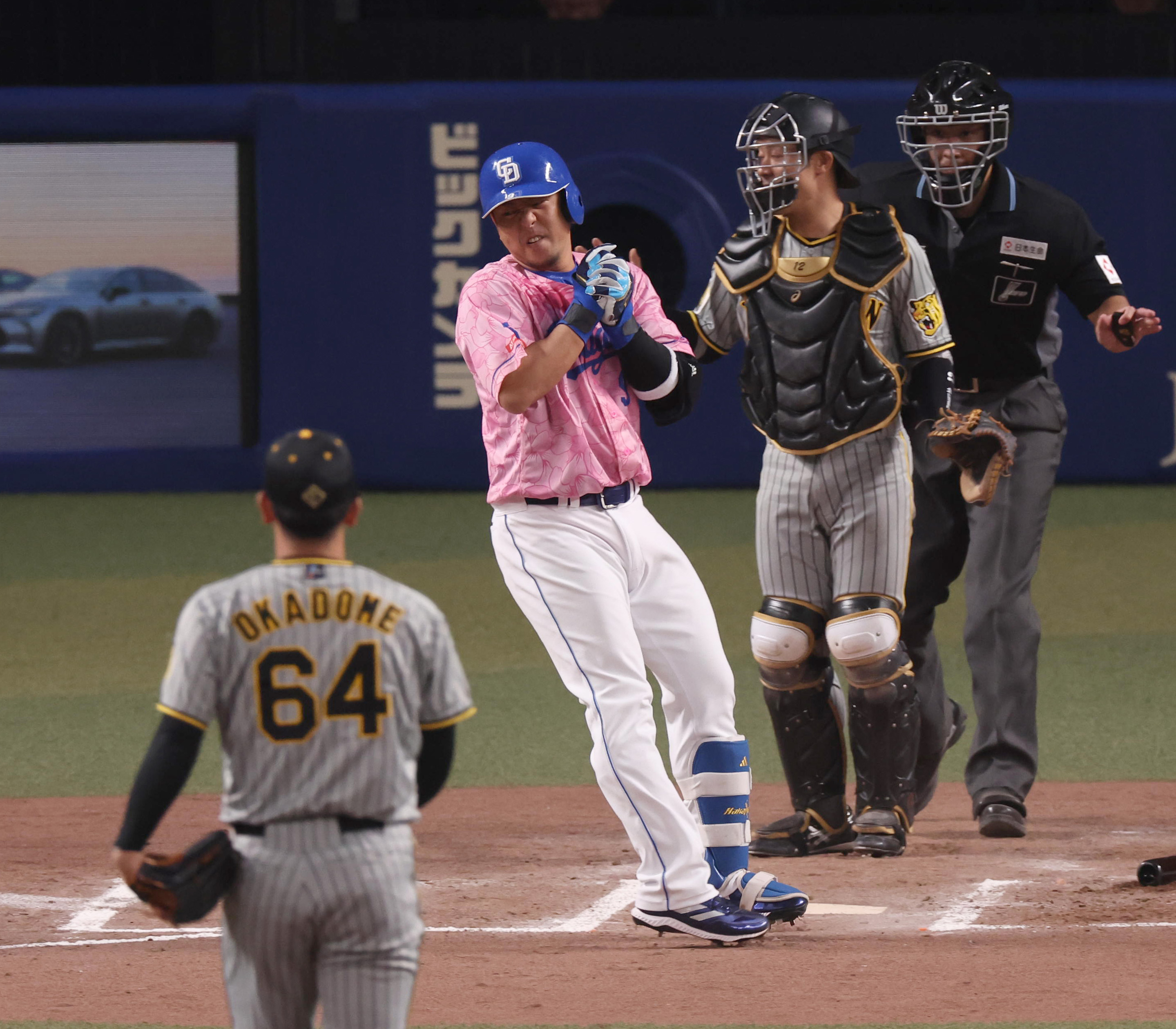 中日が逆転 六回に中田翔らが集中打、中島死球で勝ち越し - サンスポ