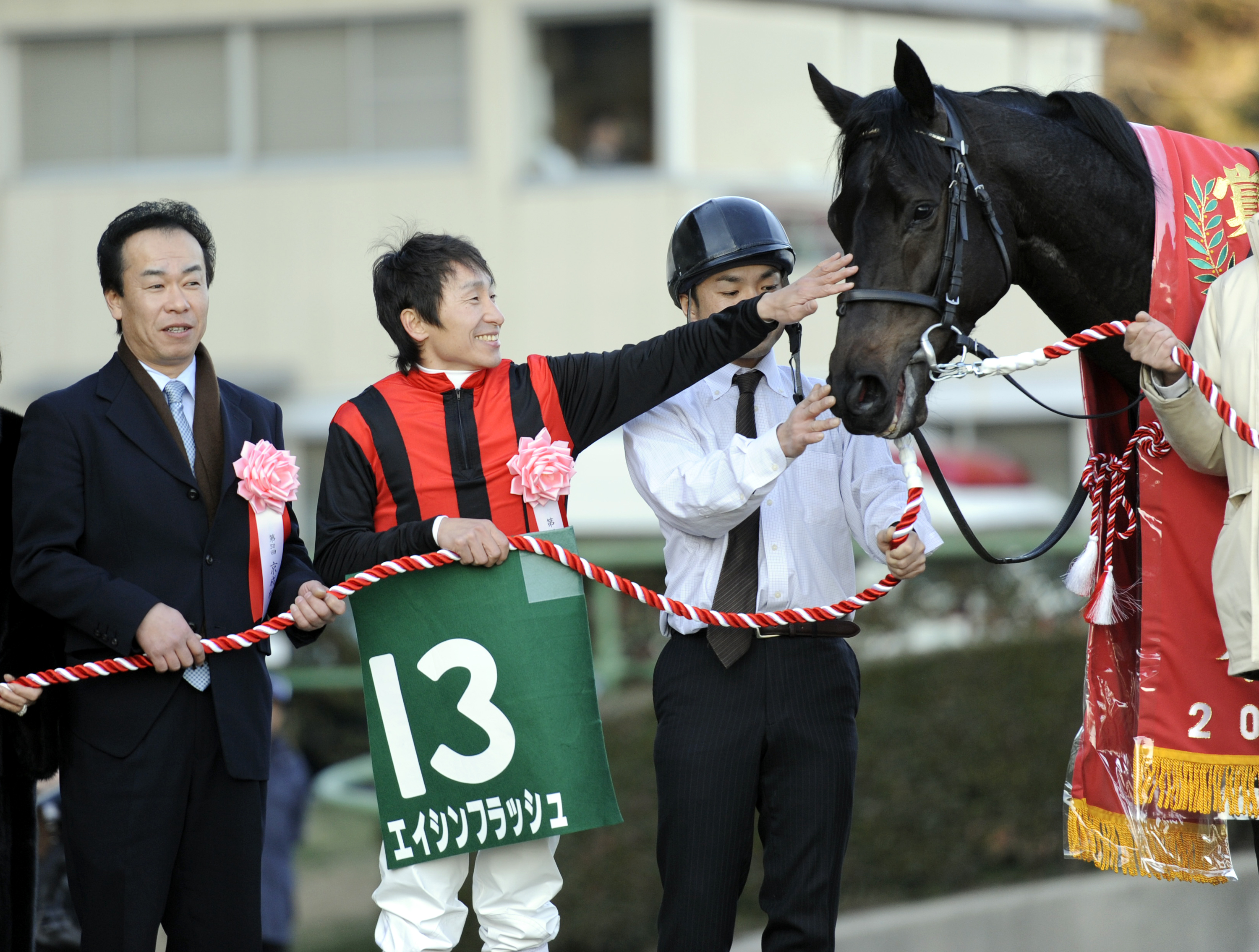 エイシンフラッシュが東京競馬場に来場した日に管理していた藤原英昭
