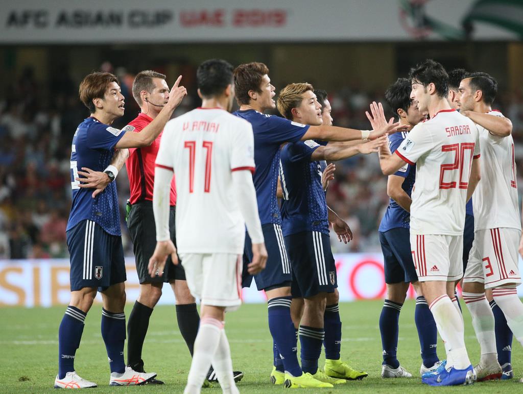 サッカー日本代表 イラン戦速報 ４ 日本 前半は０ ０で折り返す 産経ニュース
