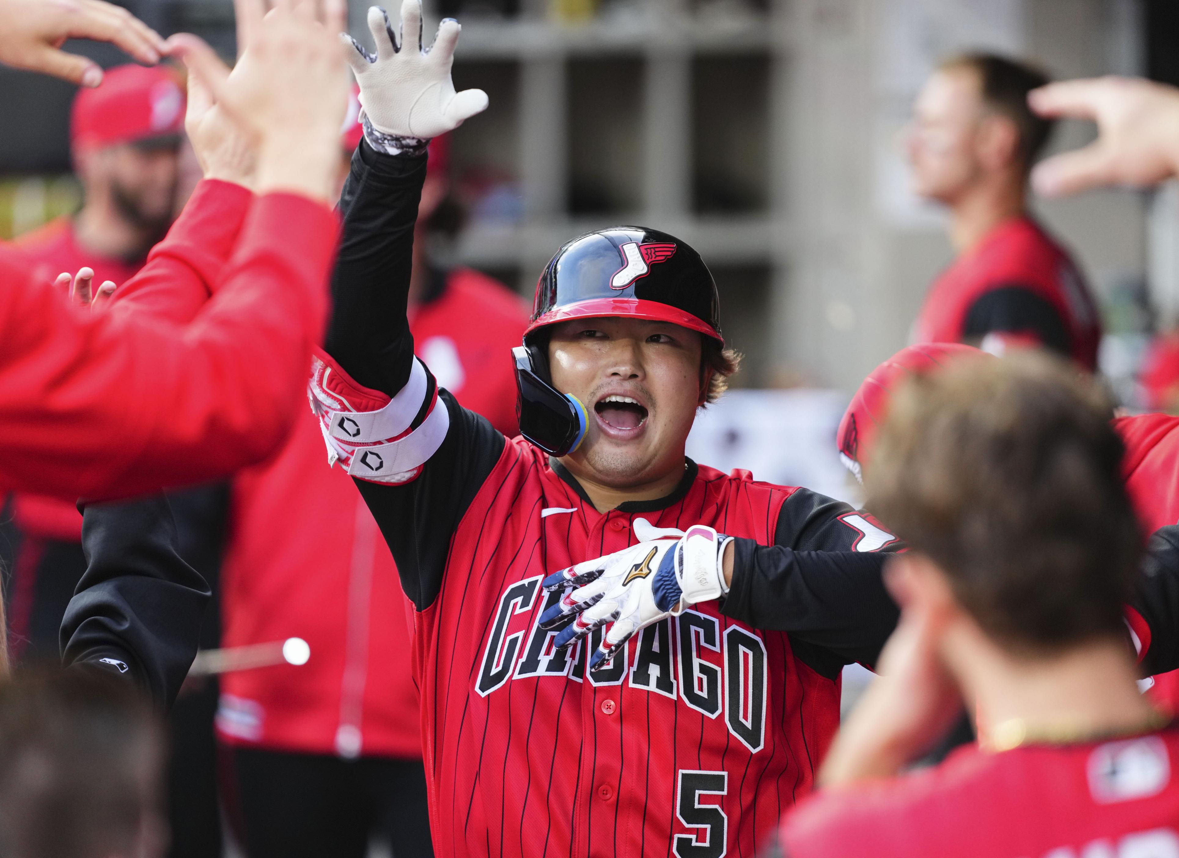 MLB】村上宗隆、MLB史上初の快挙達成…『8シリーズ連続初戦弾』 39年 