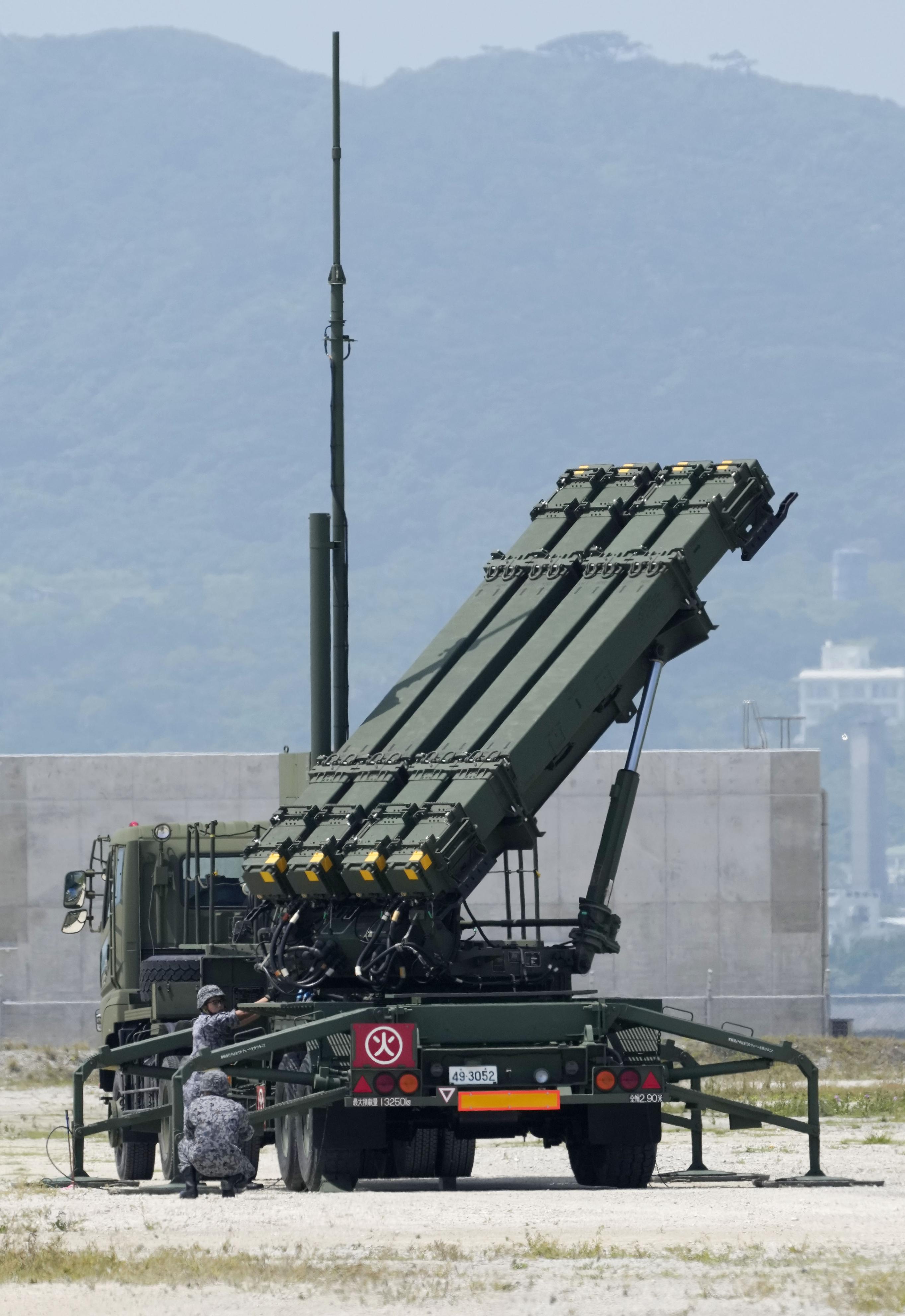 琉球ハト航空12BY３枚の使用済 7CS5HPMDYBMDTN2R2BN4XWJRZQ.jpg